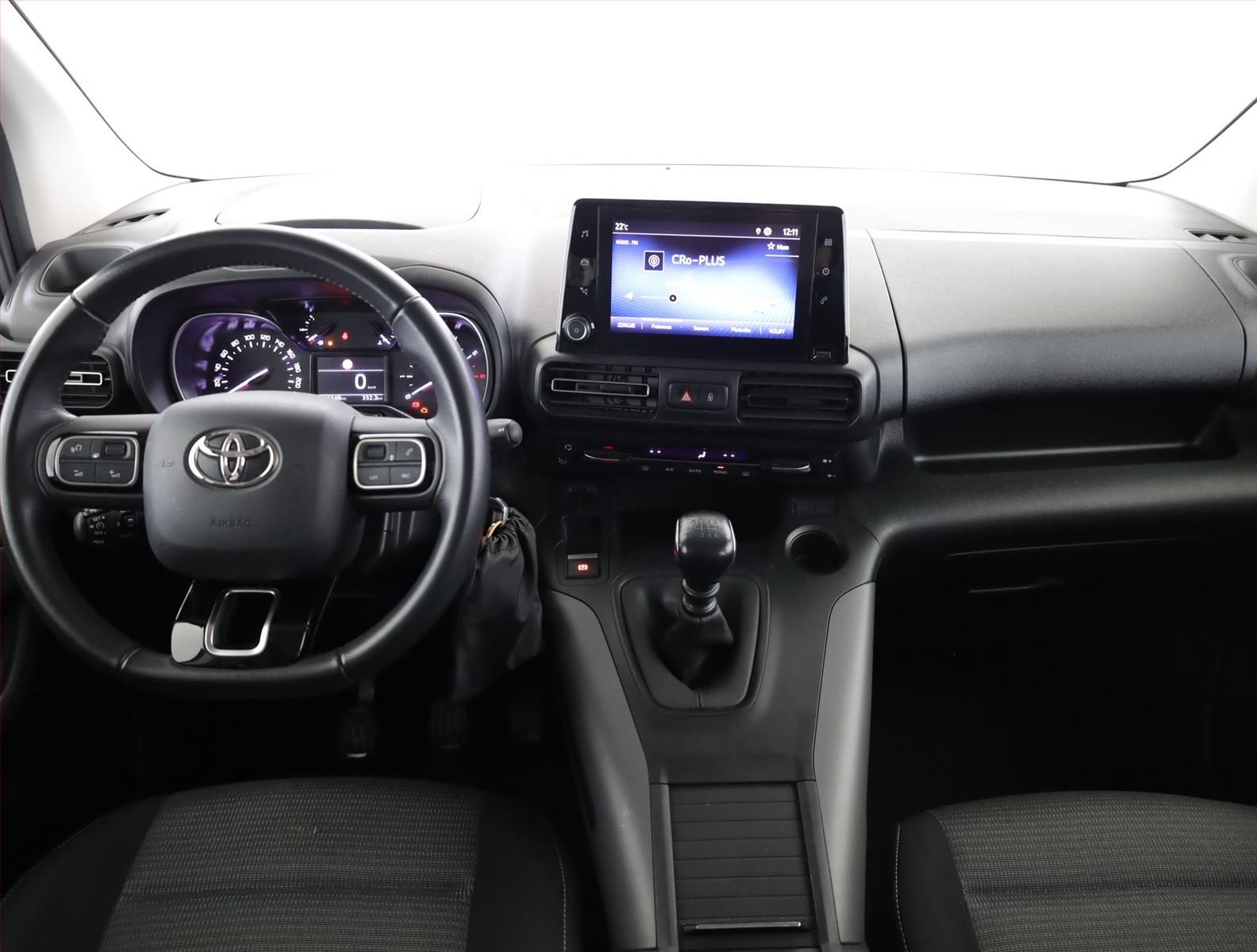 Toyota Proace City Verso, Maxi 1.5 D-4D, Family, 7Míst - fotka 6