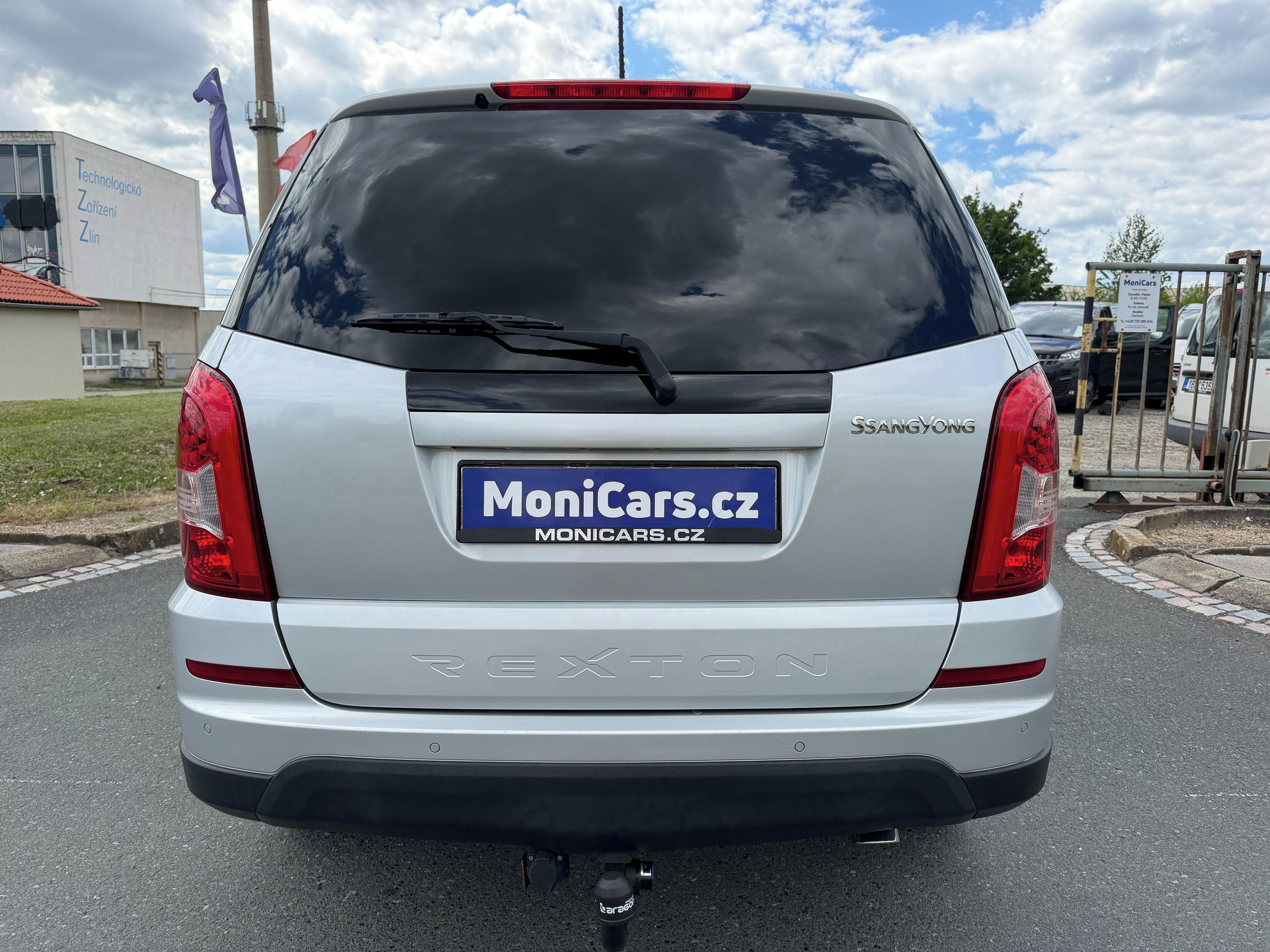 SsangYong Rexton, 2.0 XDi 114kW 7 MÍST, TAŽNÉ - fotka 6