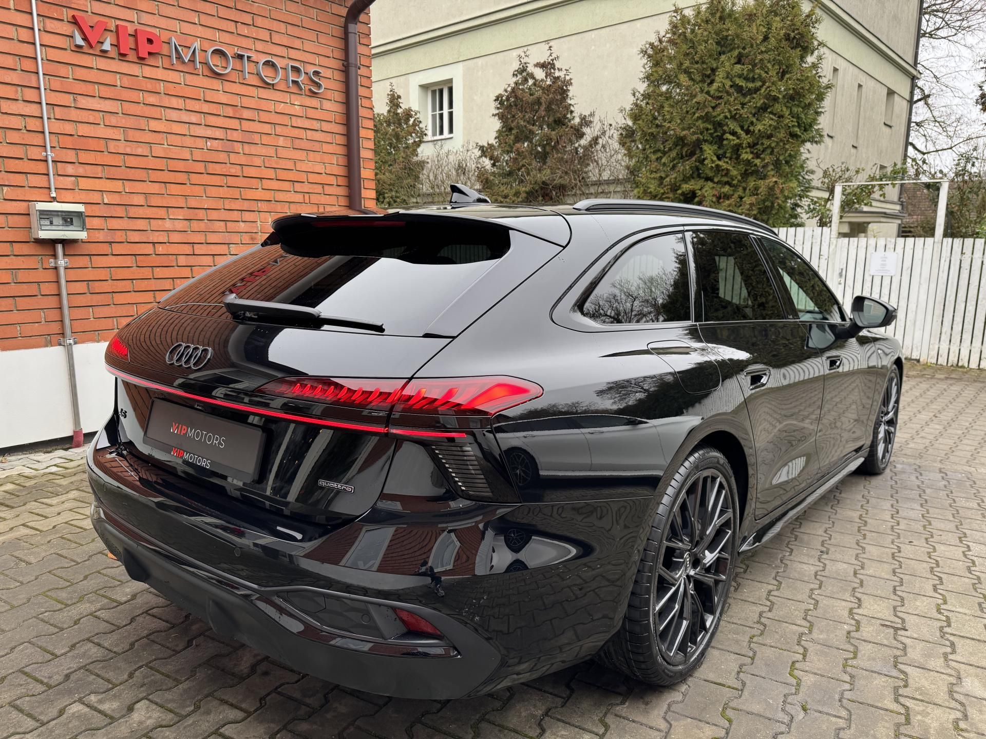 Audi A6, 40TDi-4x4-S-LINE-R21-EDICE ONE - fotka 6