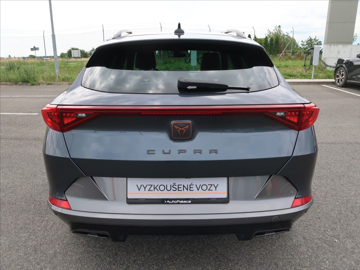 Cupra Formentor, 1,5 TSi DSG ČR 1.majitel - fotka 6