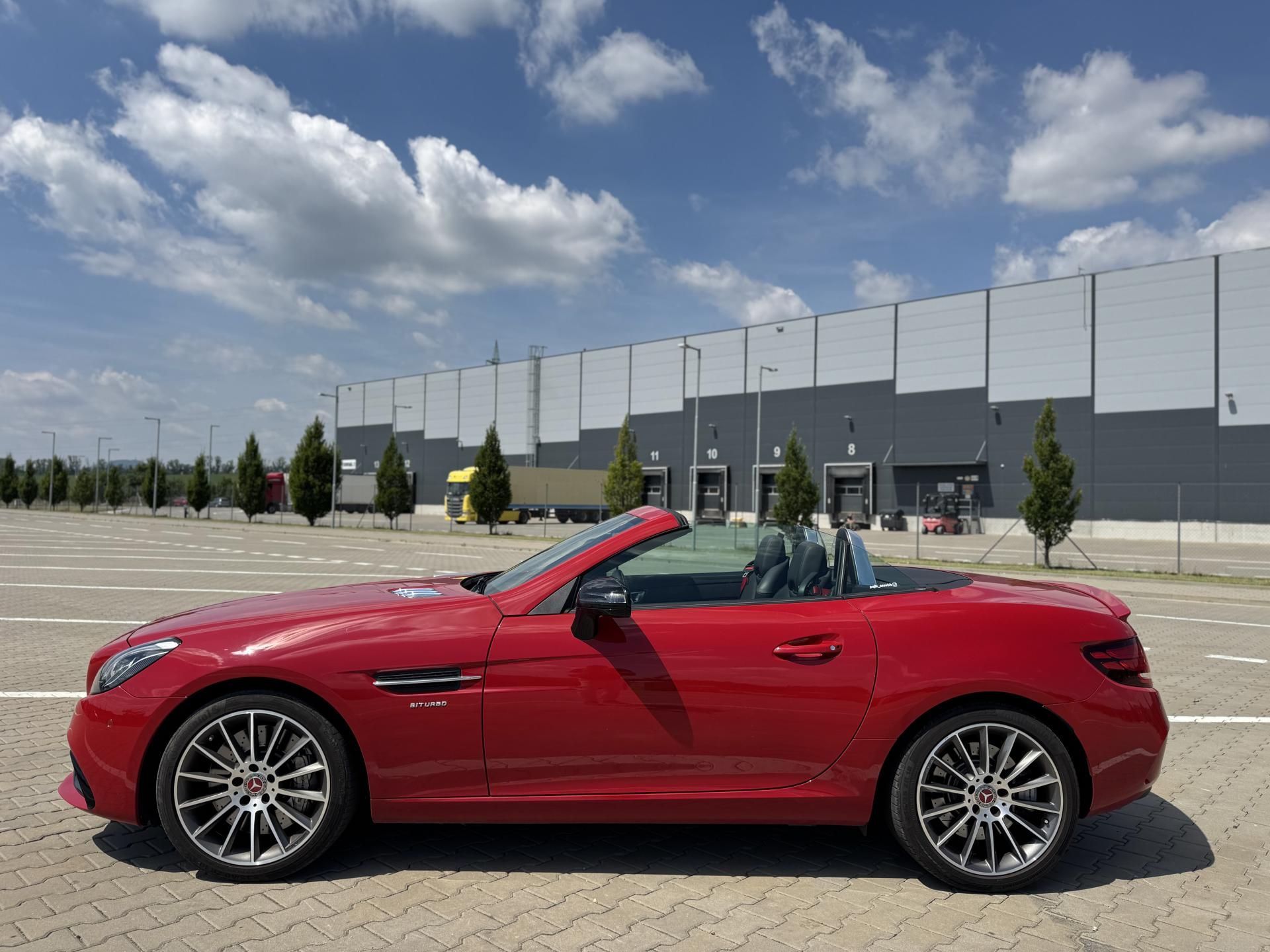 Mercedes-Benz SLC - fotka 4