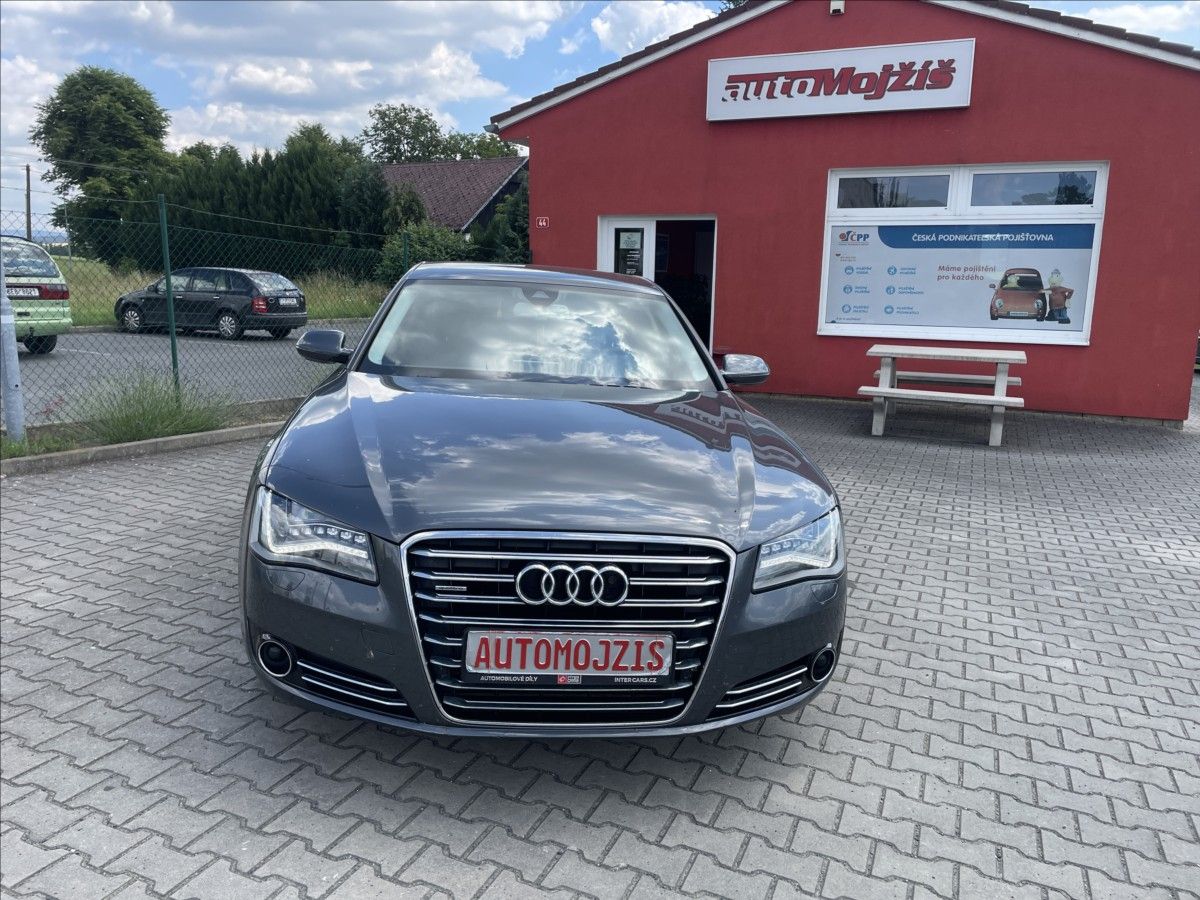 Audi A8, 3,0 TDI/184 kW ČR  4x4 131200 - fotka 2