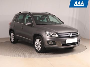 2.0 TDI, Kůže, Navi