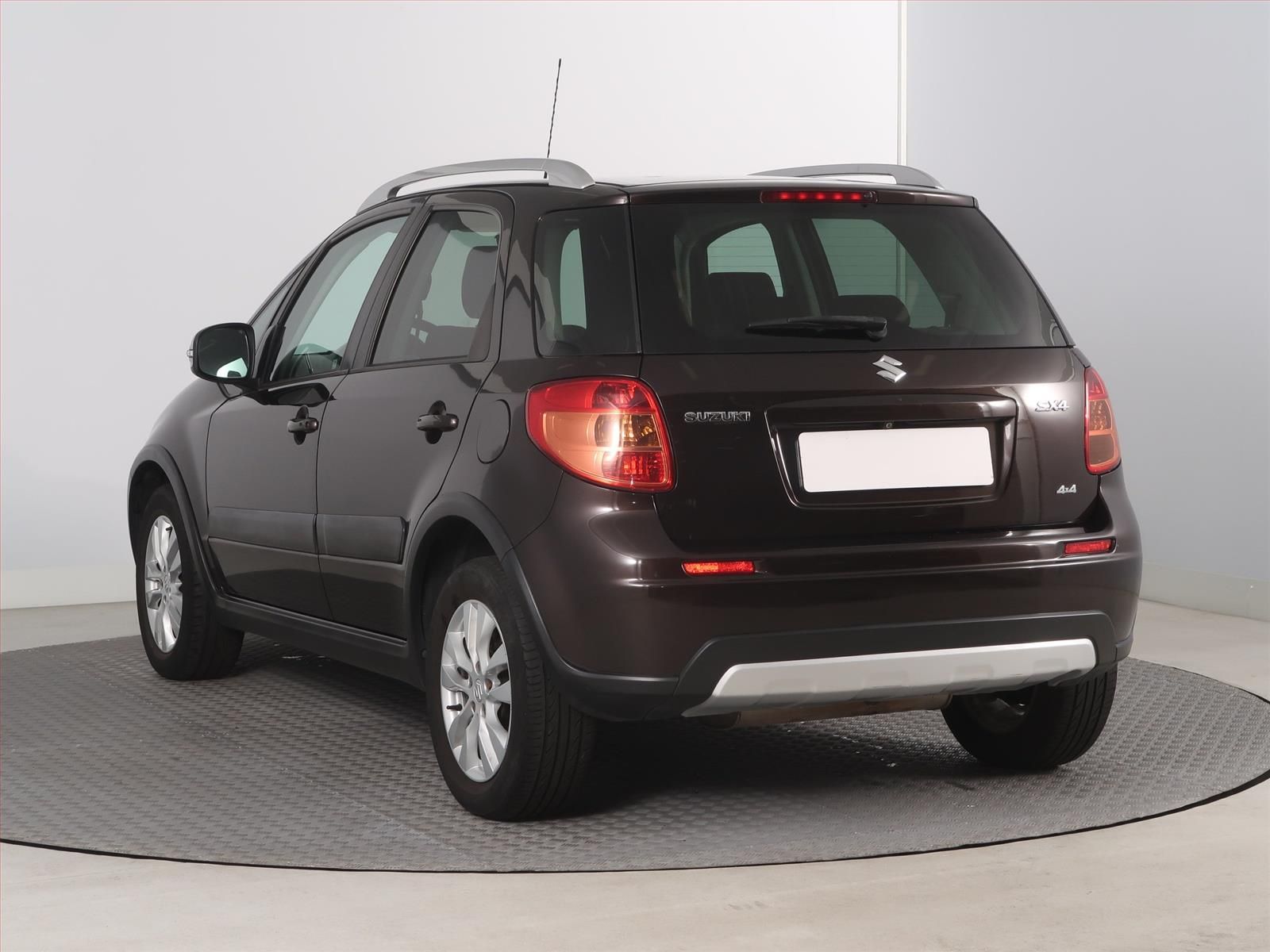 Suzuki SX4, 1.6 VVT, 4X4 - fotka 4