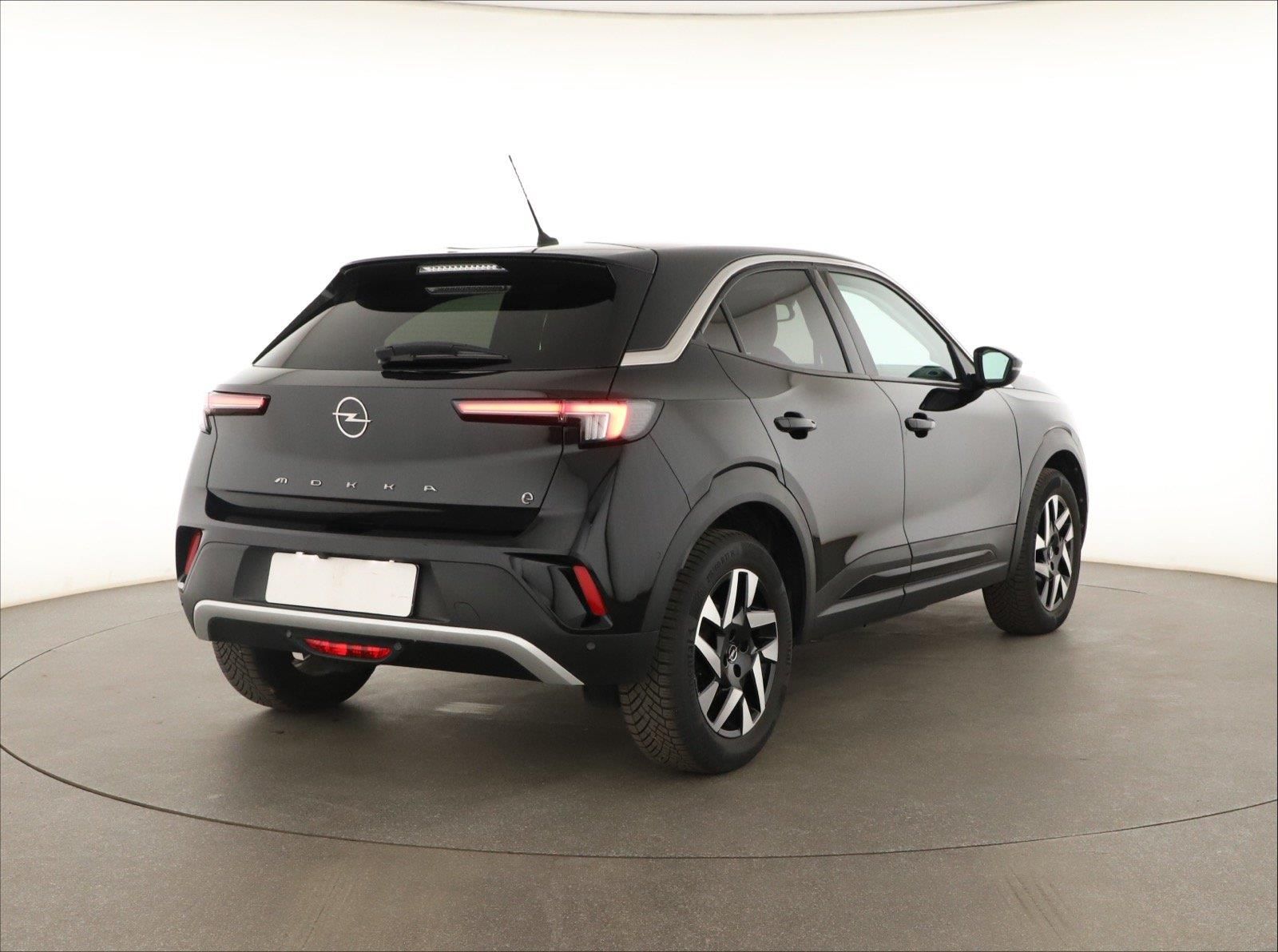 Opel Mokka, Electric 50 kWh, Automat - fotka 5