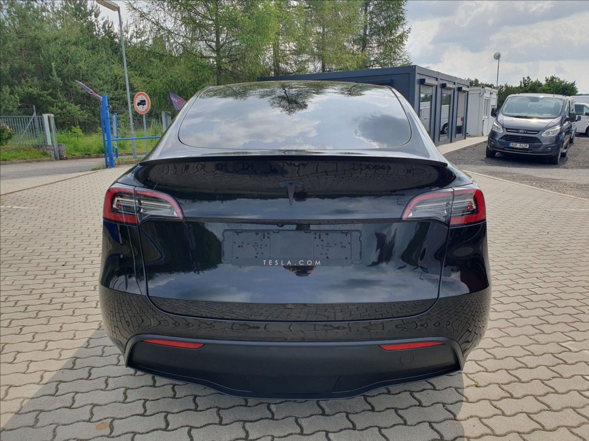 Tesla Model Y, Y LONG RANGE AWD - fotka 5