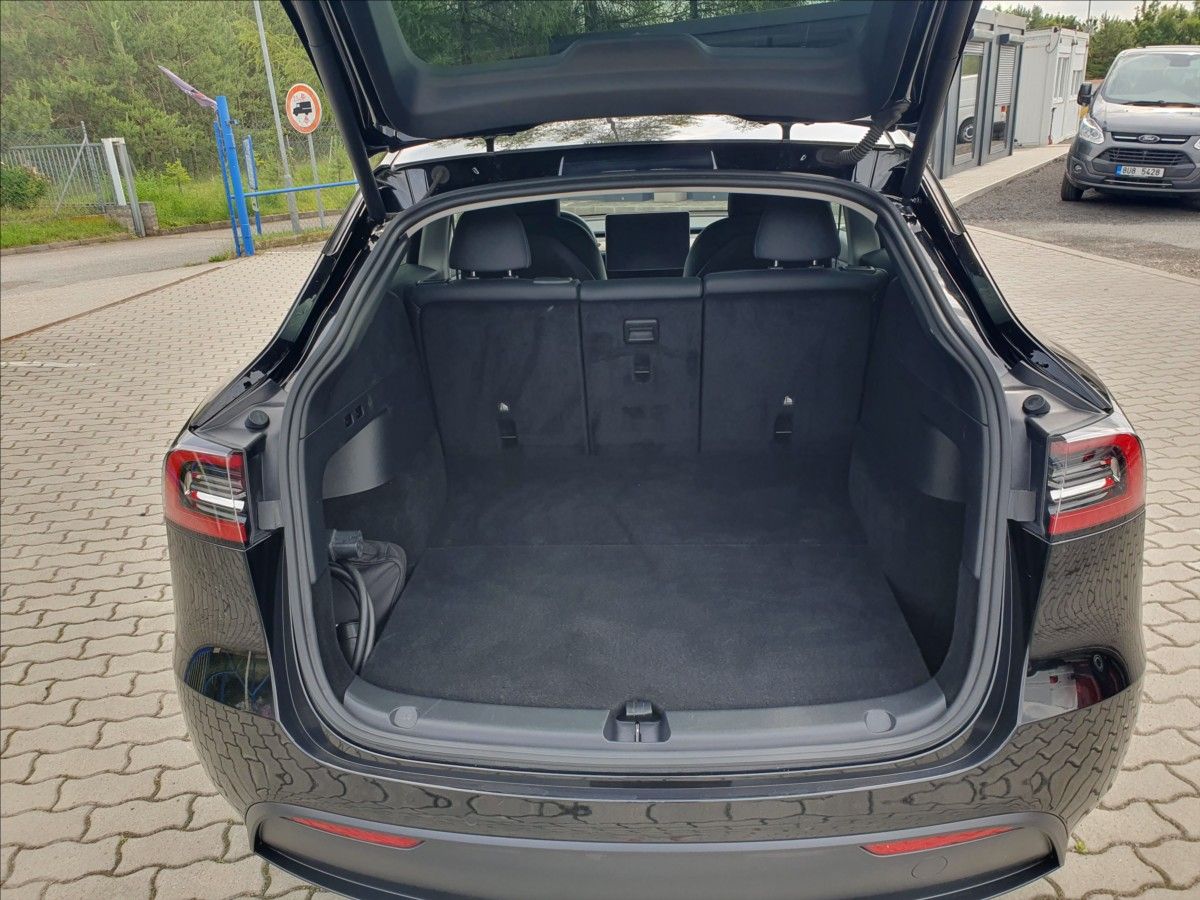 Tesla Model Y, Y LONG RANGE AWD - fotka 6