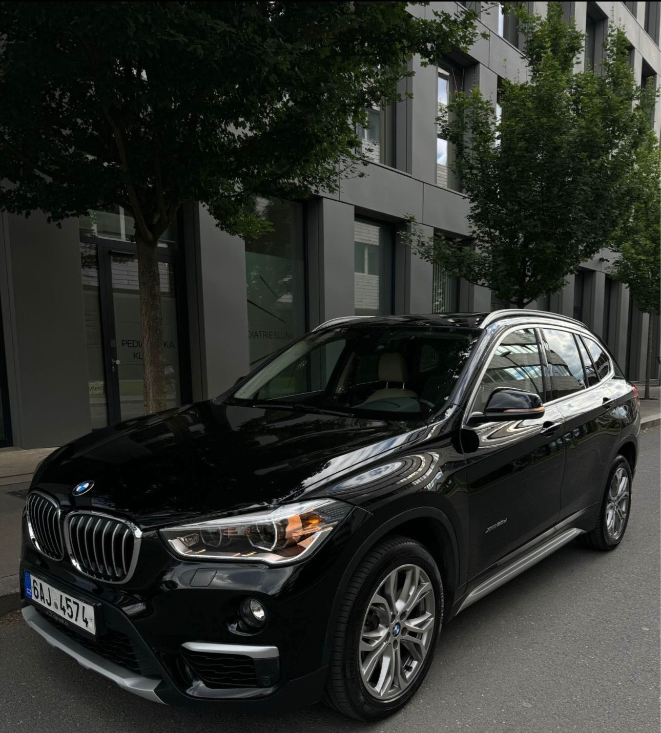 BMW X1, BMW X1 xDrive 20d | 140 kW |
