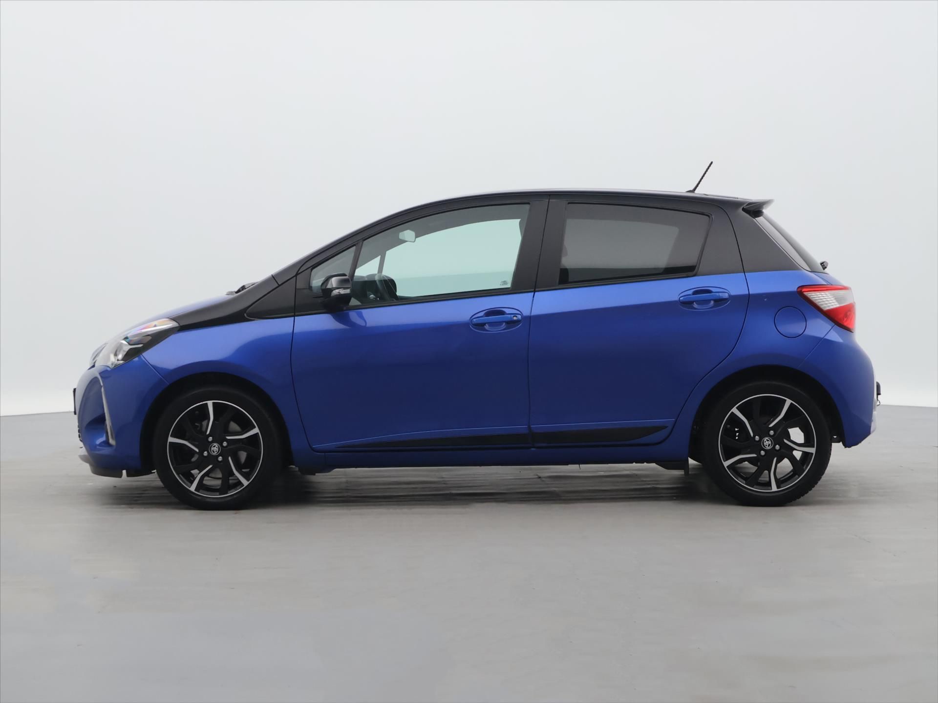 Toyota Yaris, 1,5 VVT-i 82kW CZ - fotka 4
