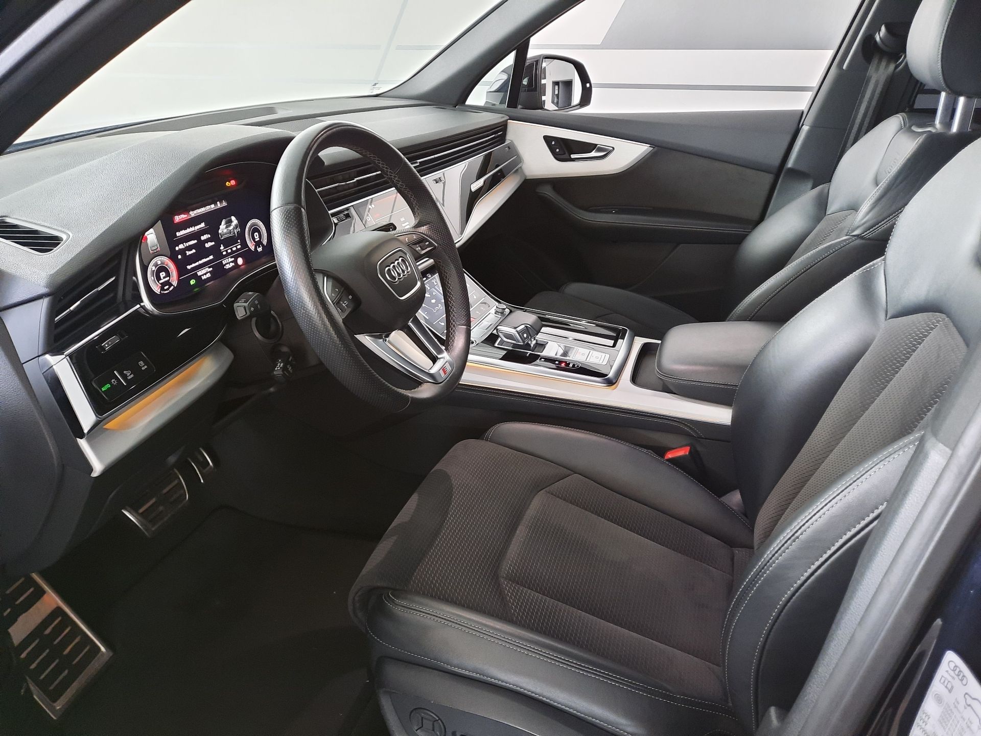 Audi Q7, 50 TDI quattro (210kW/285k) Ti - fotka 6
