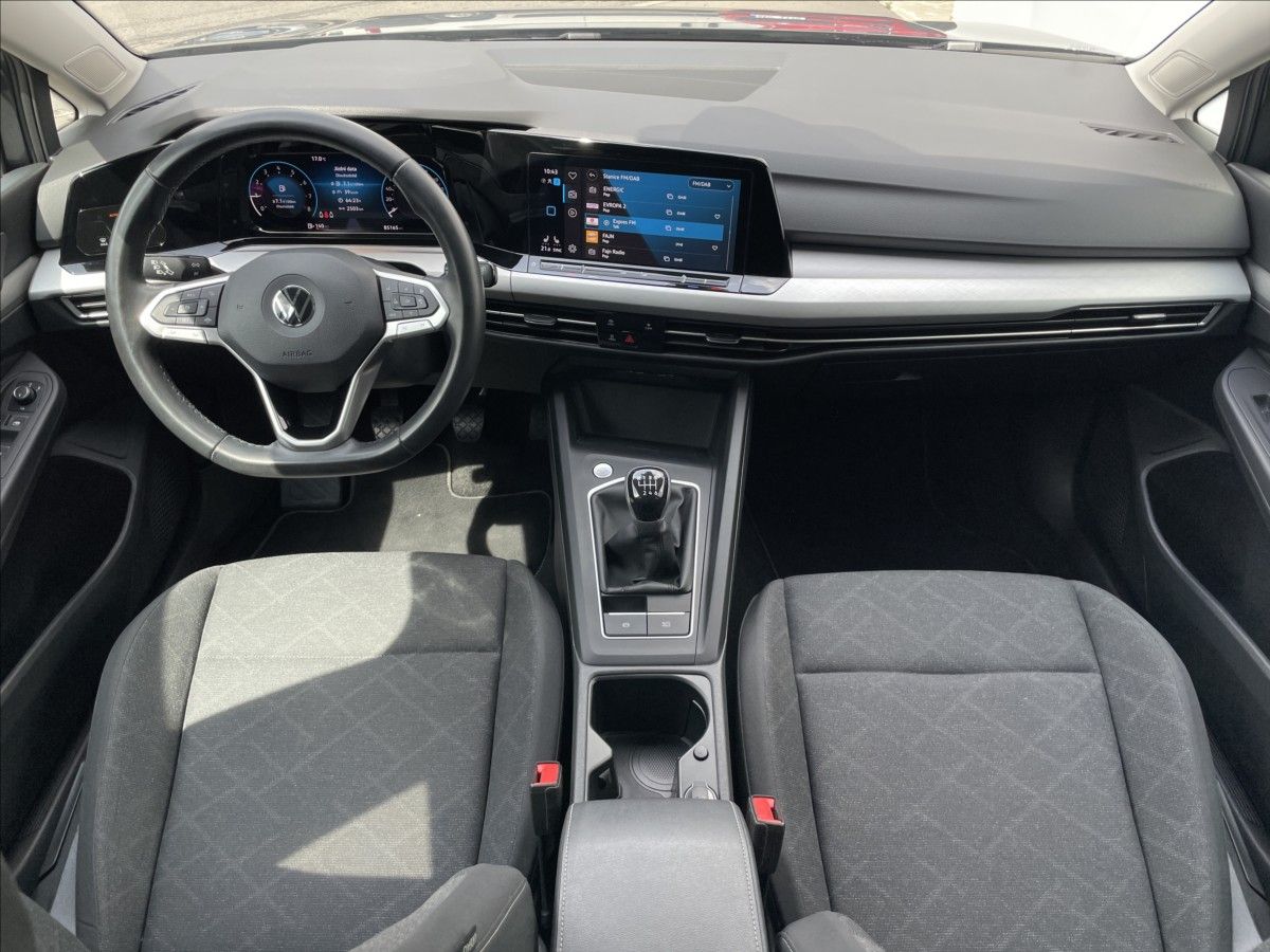Volkswagen Golf, 1,0 TSI Life KESSY+Kamera - fotka 6
