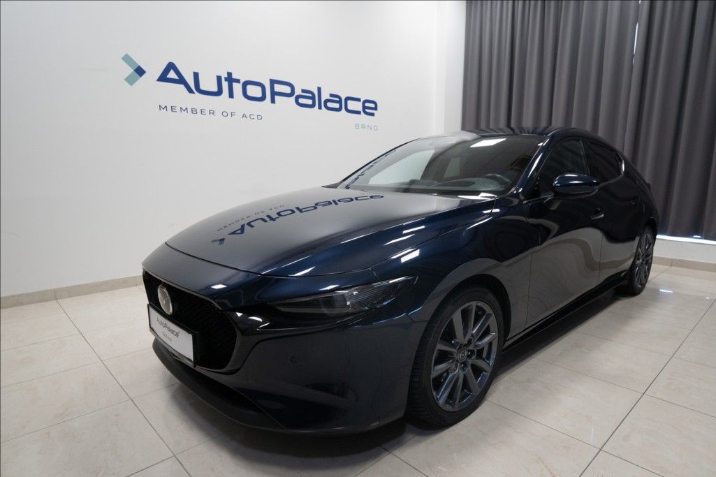 Mazda 3, 2,0 e-SKYACTIV-X AT NAV KAMERA