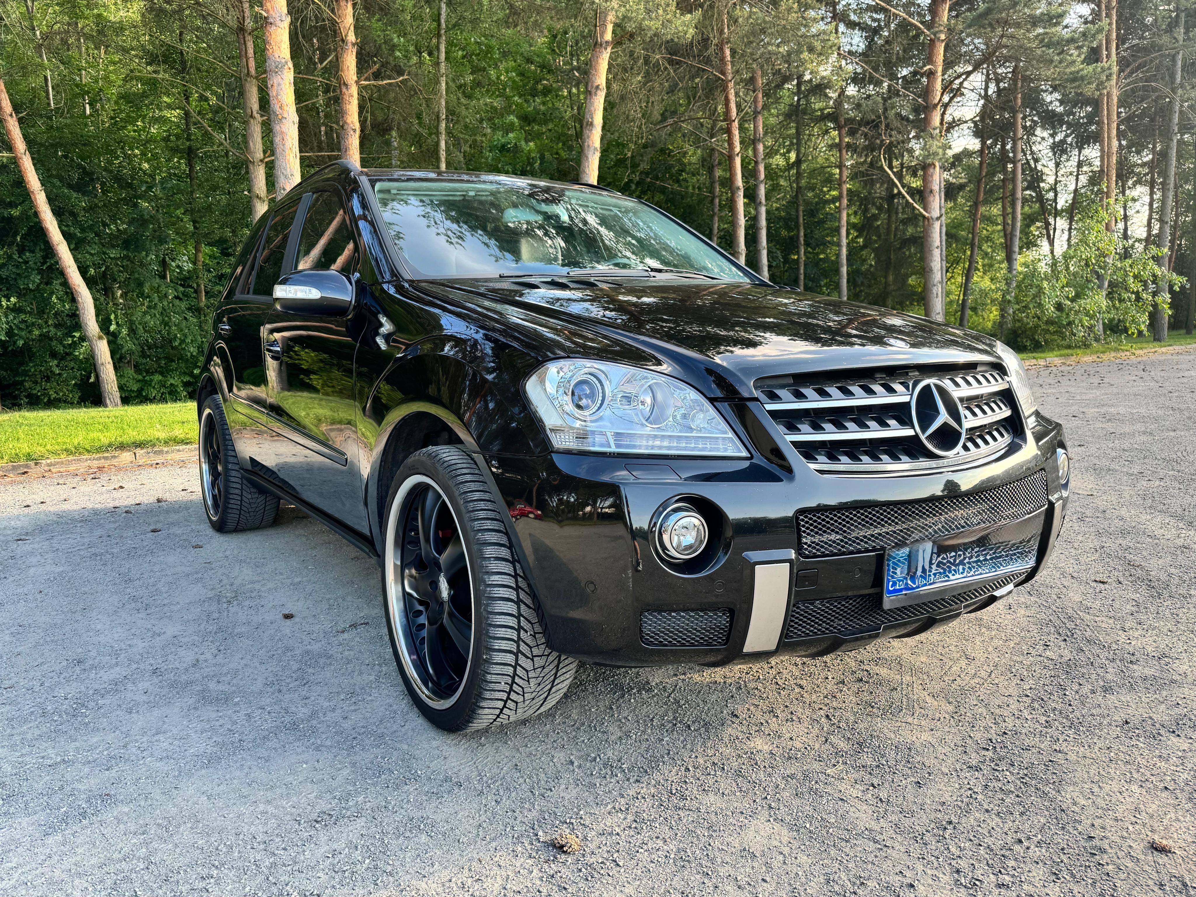 Mercedes-Benz ML, Mercedes Benz ML500 - fotka 2