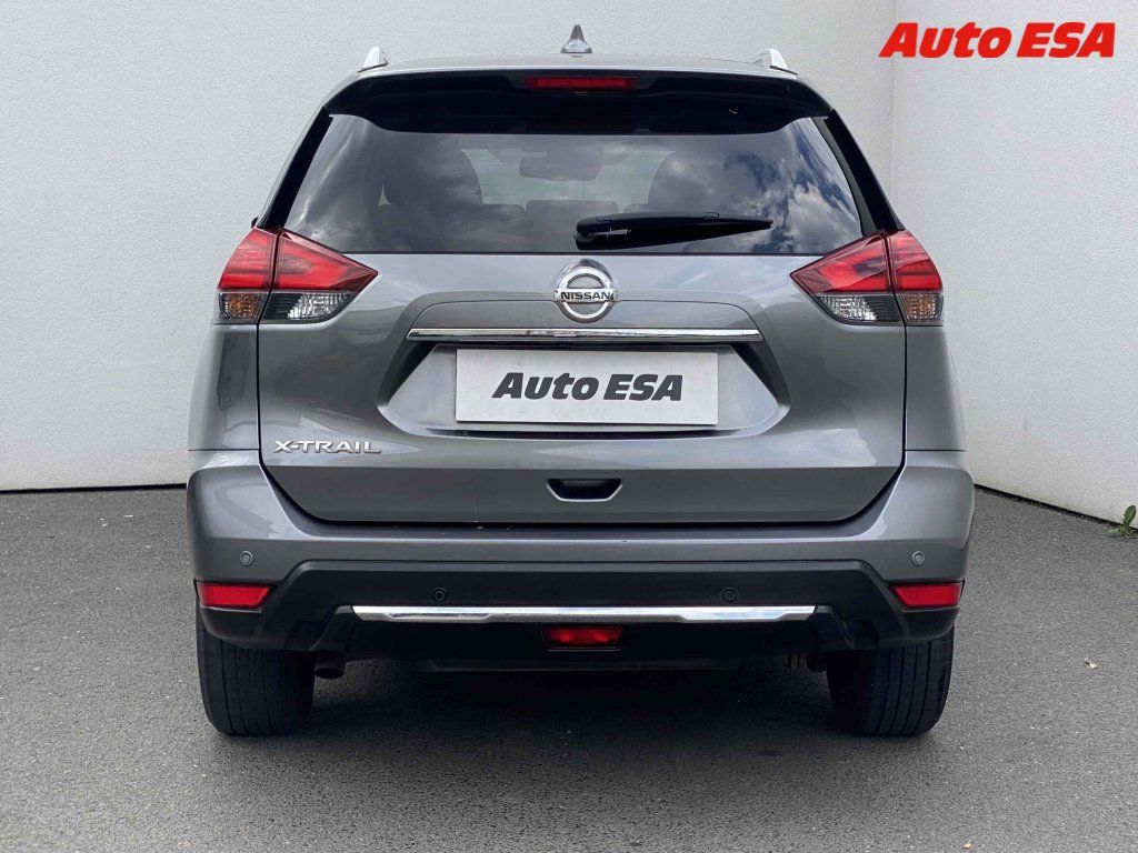 Nissan X-Trail, 1.3,AT - fotka 5