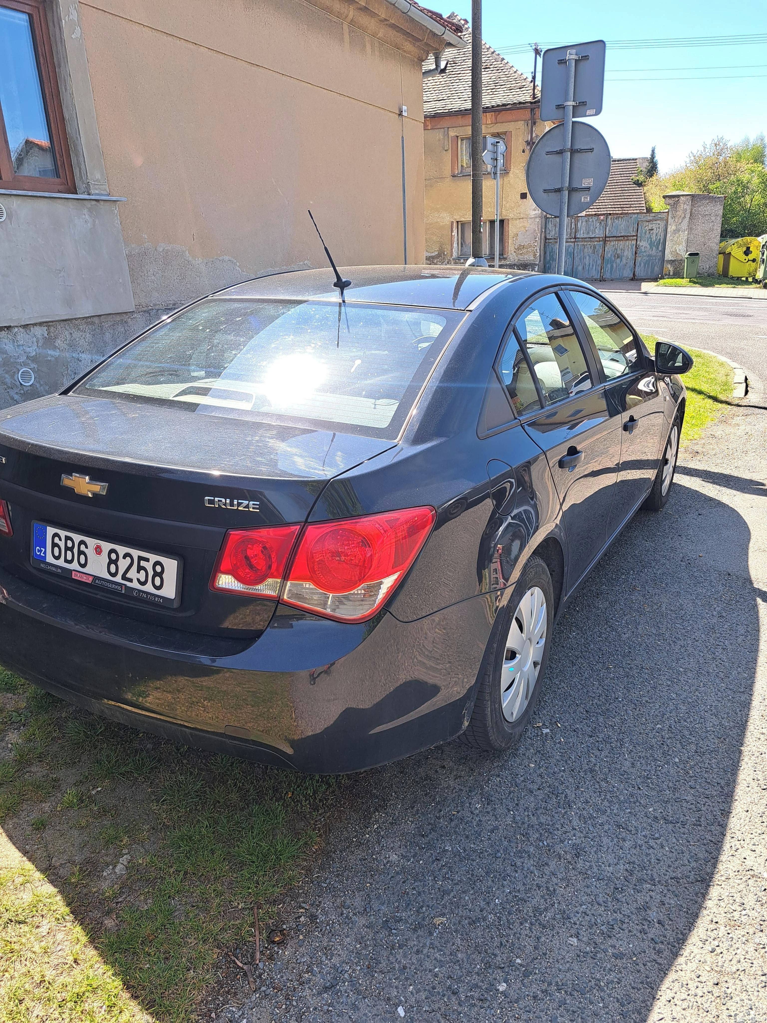 Chevrolet Cruze, 1.6 83KW - fotka 4