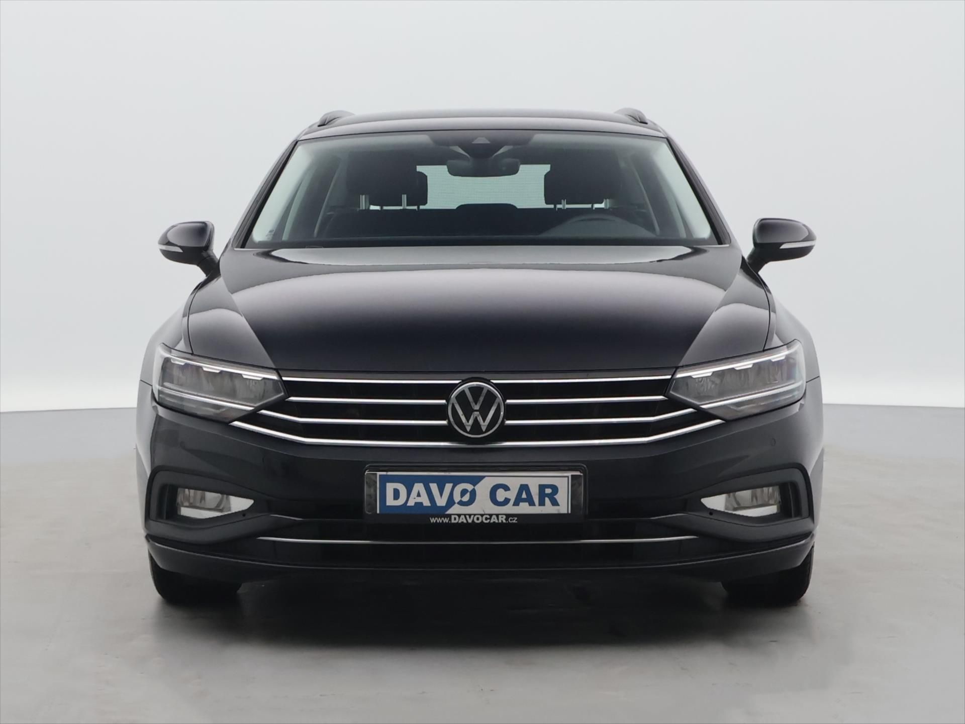 Volkswagen Passat, 2,0 110kW BMT DSG Business Var - fotka 2