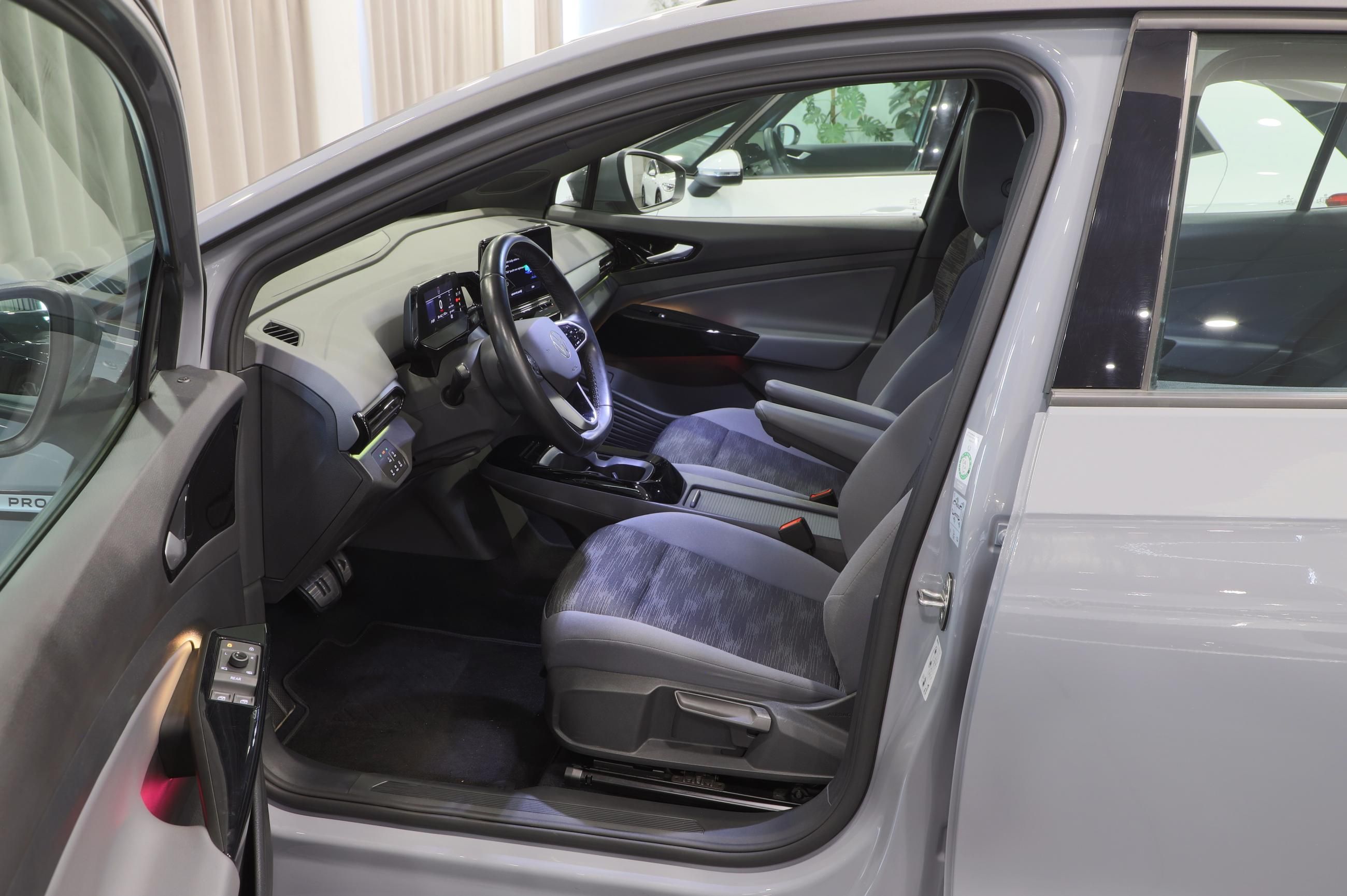 Volkswagen ID.4, ID.4 Pro 150kW Tažné ALU 19" - fotka 6