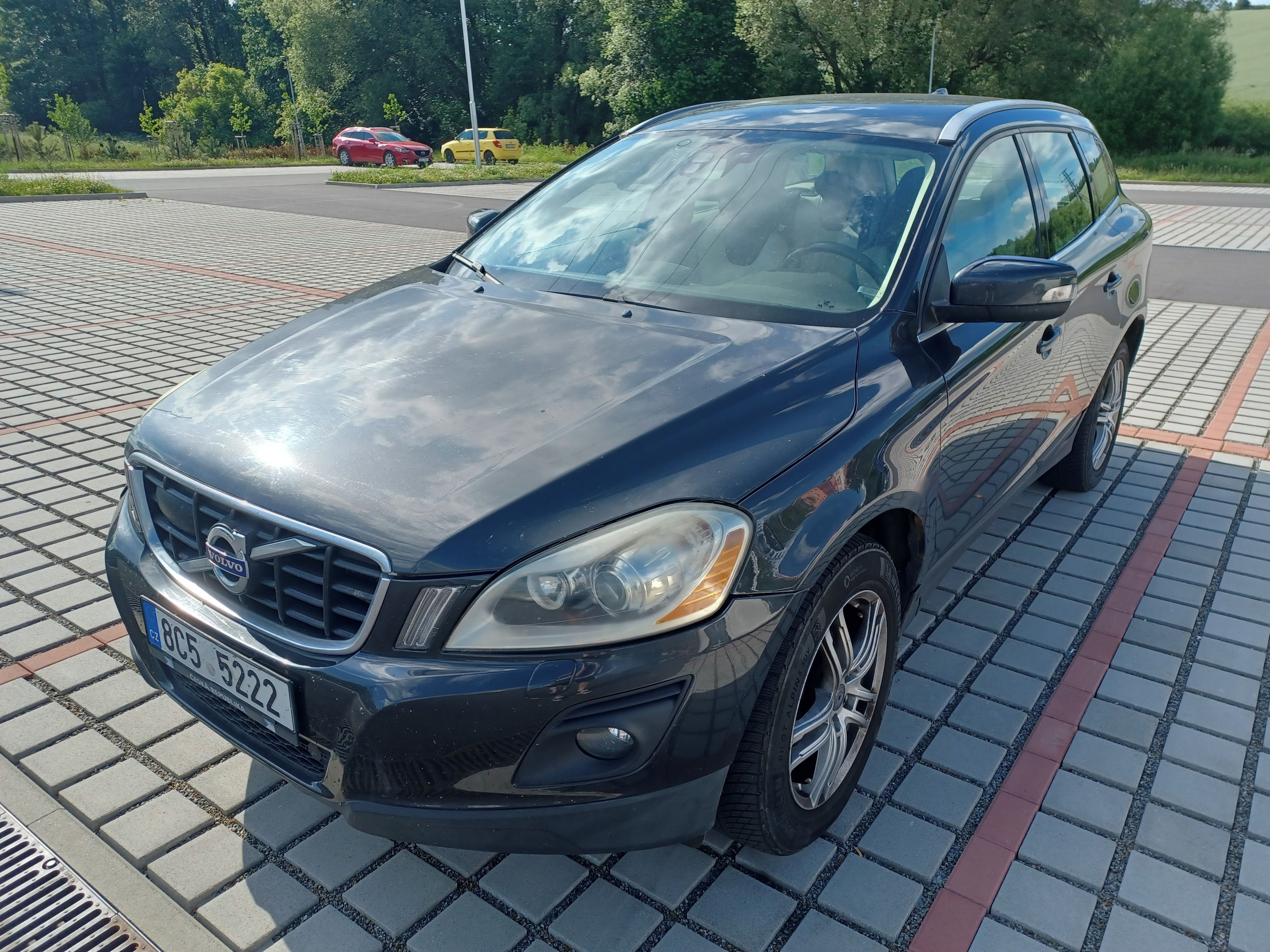 Volvo XC60, 2,4 D5 NOVÉ ČR