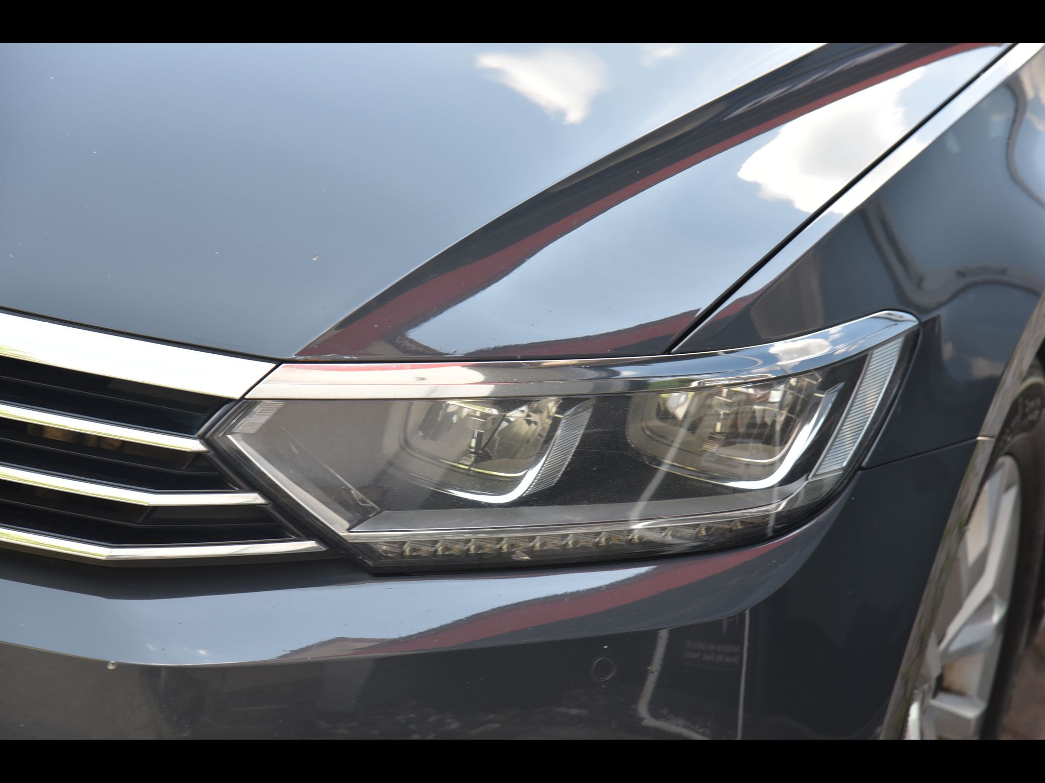 Volkswagen Passat, 2.0 TDi 110 kw Comfortline DSG - fotka 4