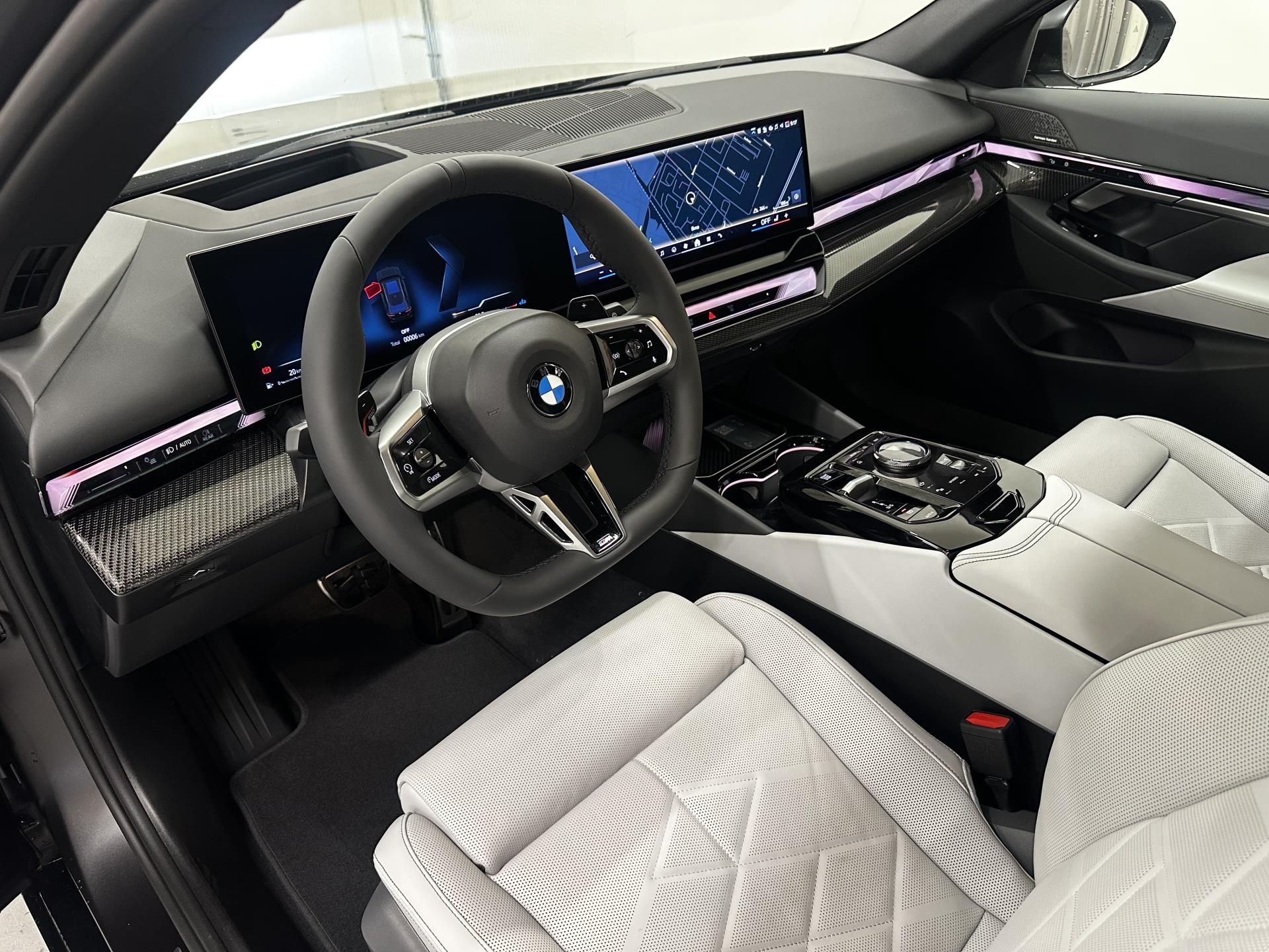 BMW Řada 5, 540d xDrive Touring - fotka 5