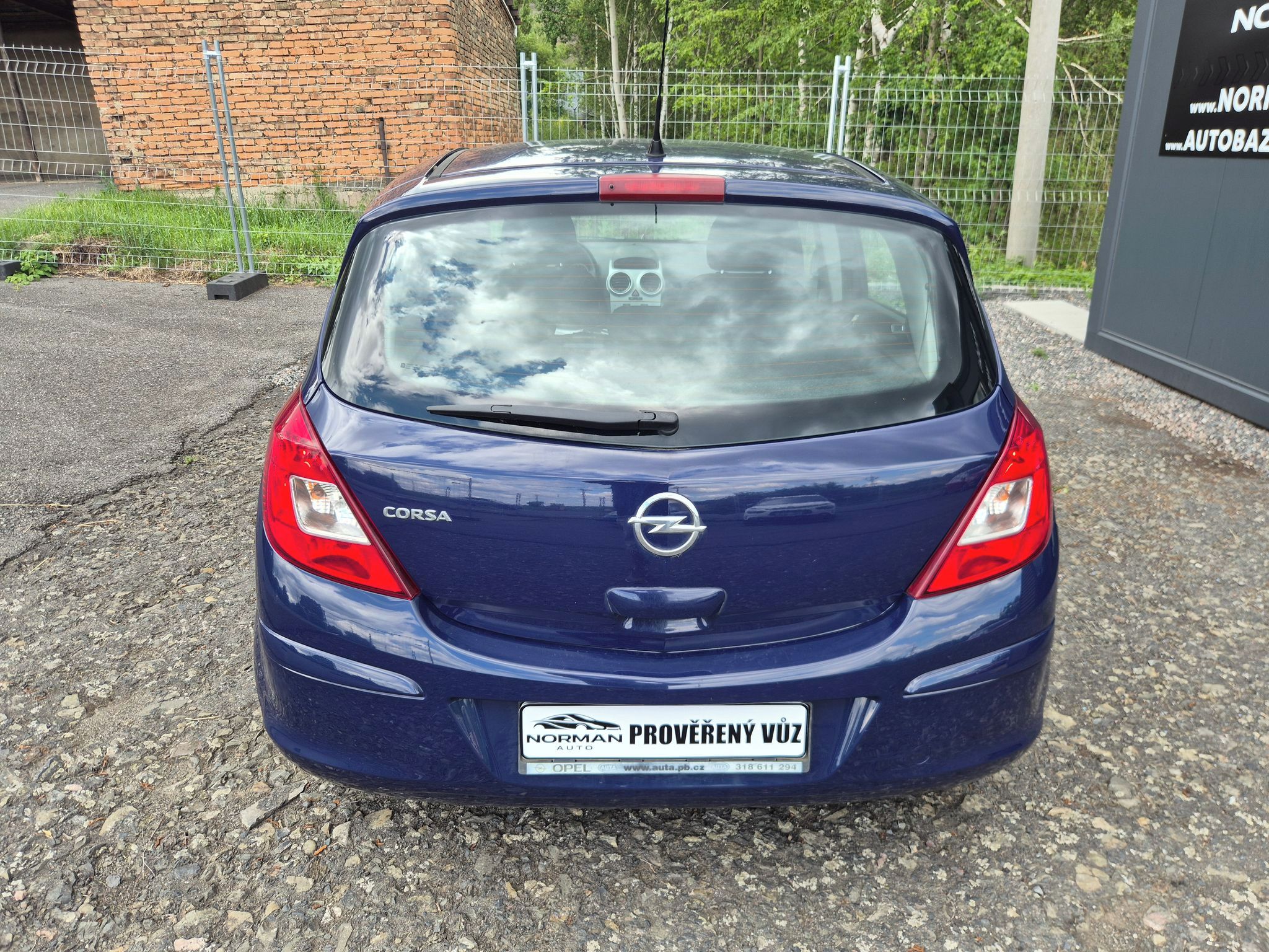 Opel Corsa, 1.2 63kW 2.majitel ČR - fotka 6