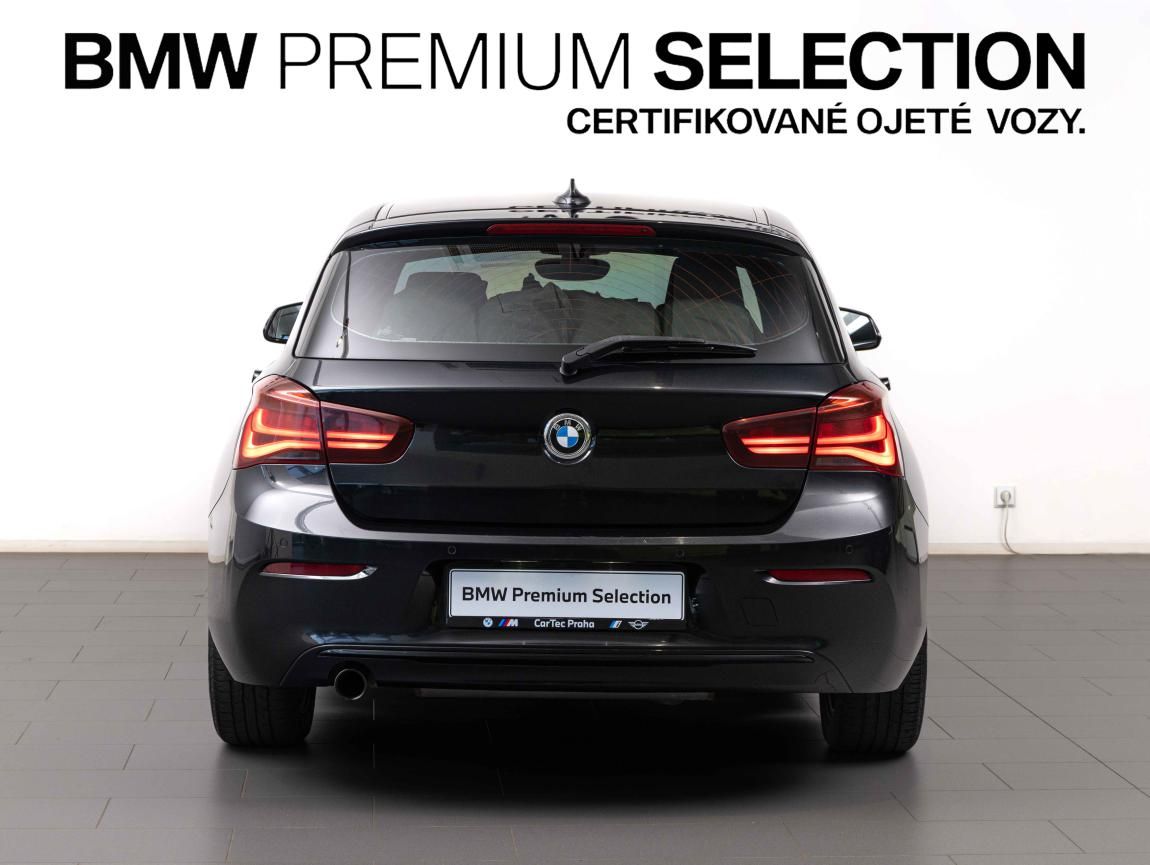 BMW Řada 1, 118i - fotka 4