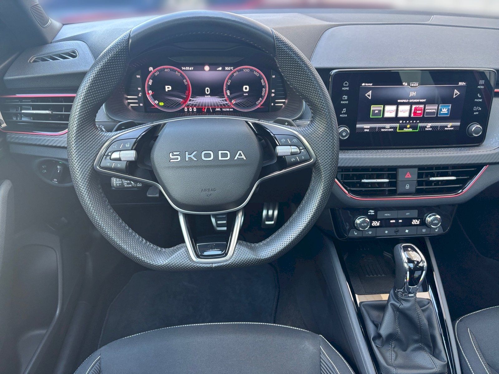 Škoda Kamiq, 1,5 TSI / 110 kW Monte Carlo D - fotka 5