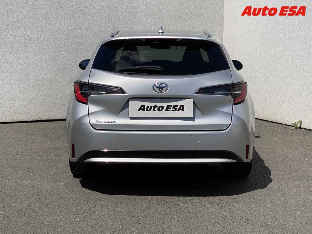 Toyota Corolla, 1.2 T,ČR,Comfort,kamera - fotka 5