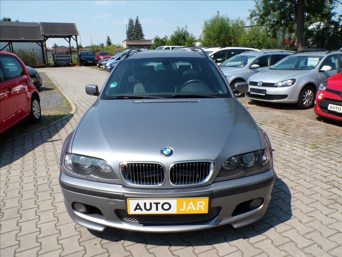 BMW Řada 3, 2,2 320I,125kW  M-PAKET - fotka 2