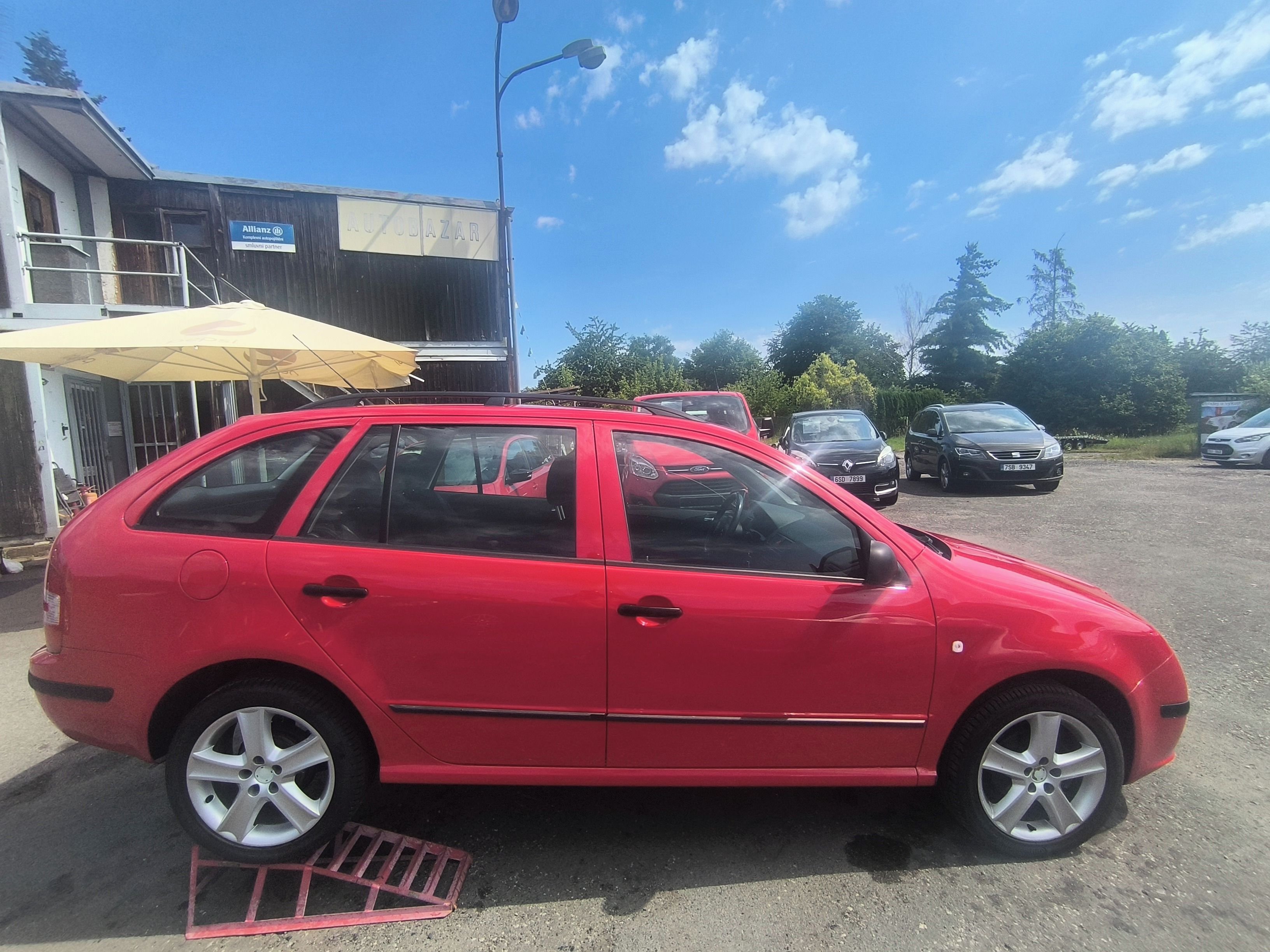 Škoda Fabia, 1.4i Elegance,XENON,ALU,1maj - fotka 5