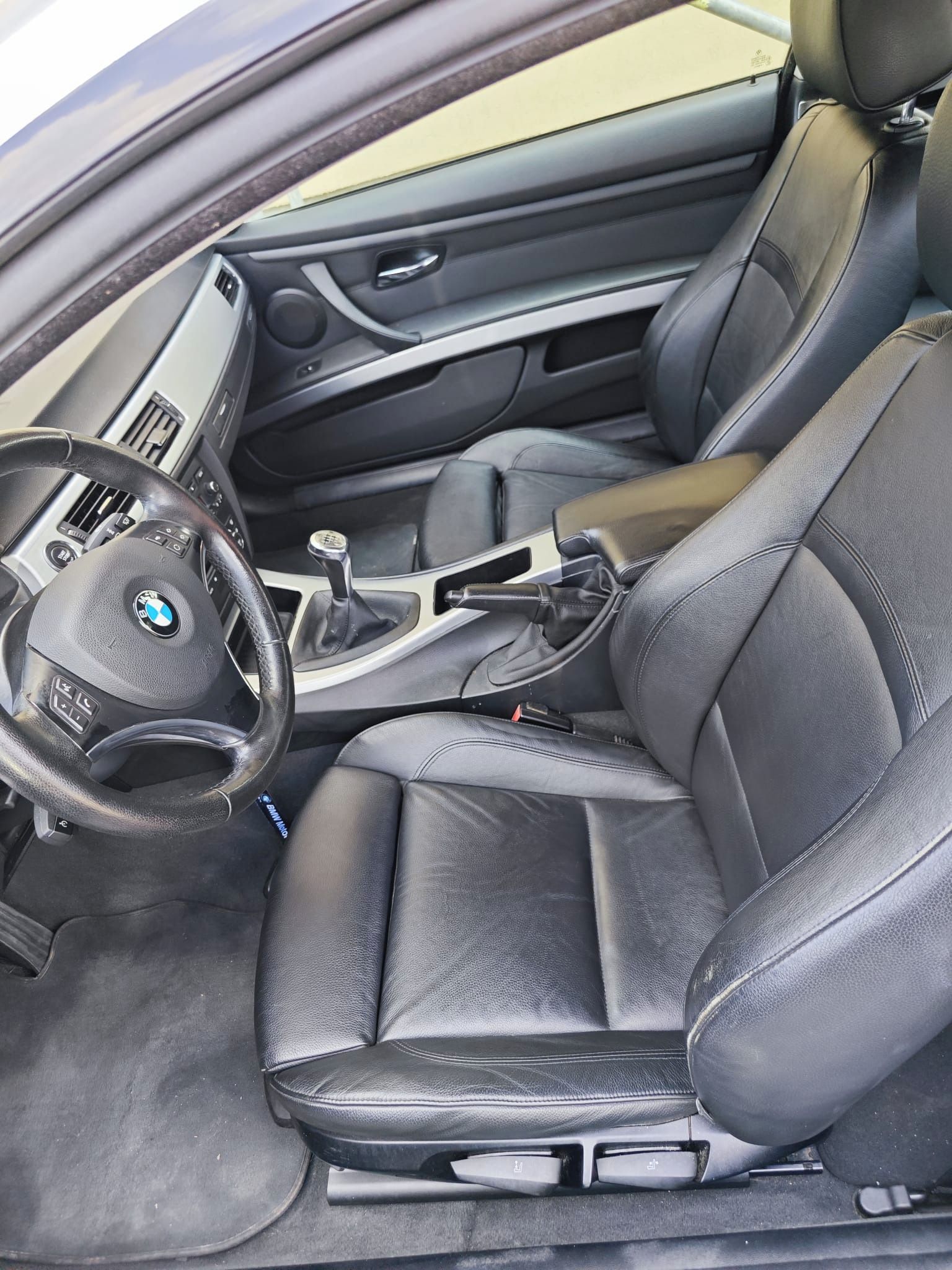 BMW Řada 3, BMW 328i COUPE MANUAL xDRIVE - fotka 6