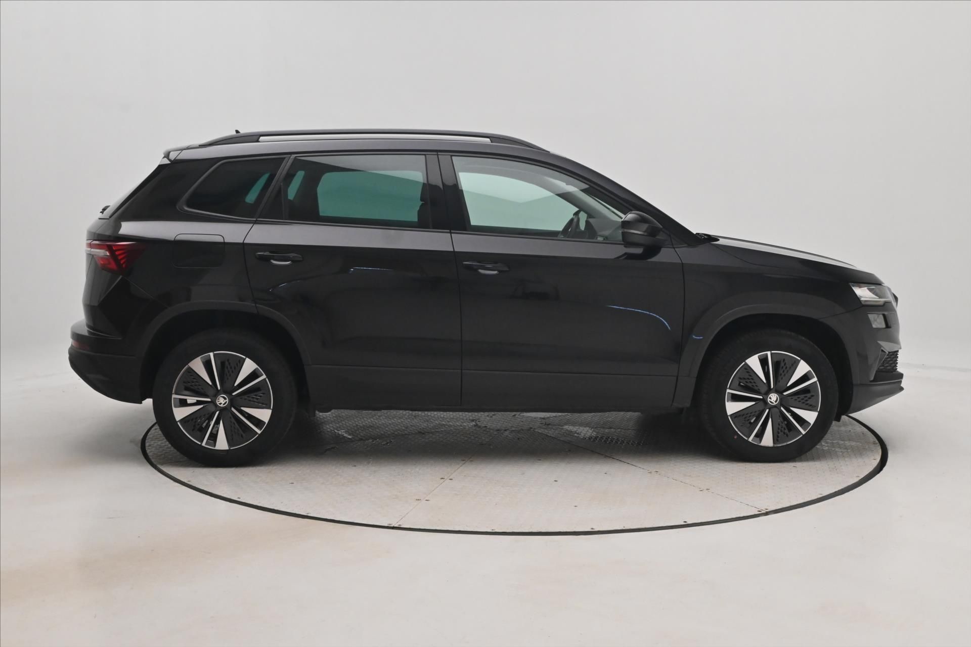 Škoda Karoq, 2,0 TDI 85 kW Clever Záruka až - fotka 4