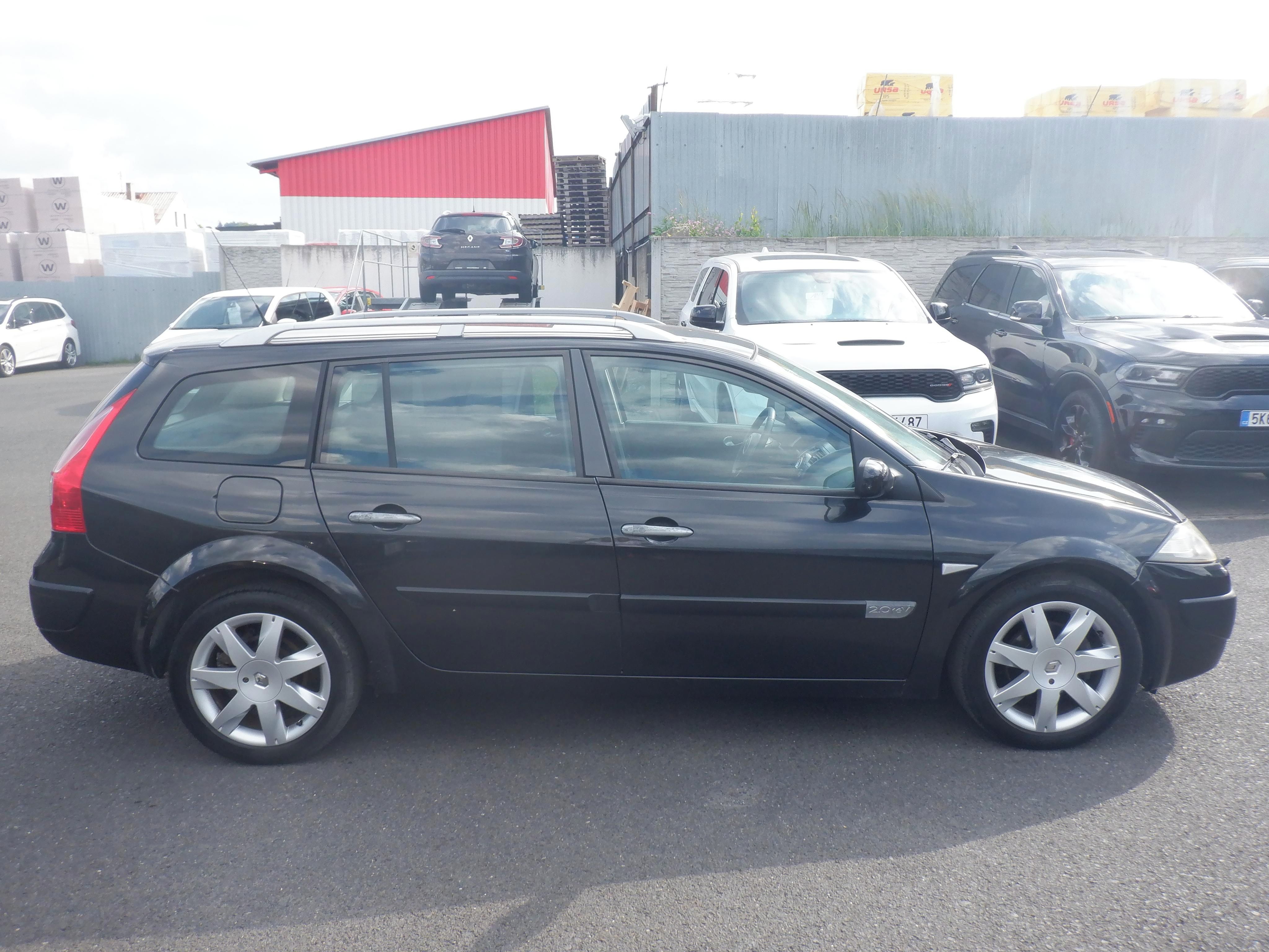 Renault Mégane, 2.0 16V Grandtour - fotka 4