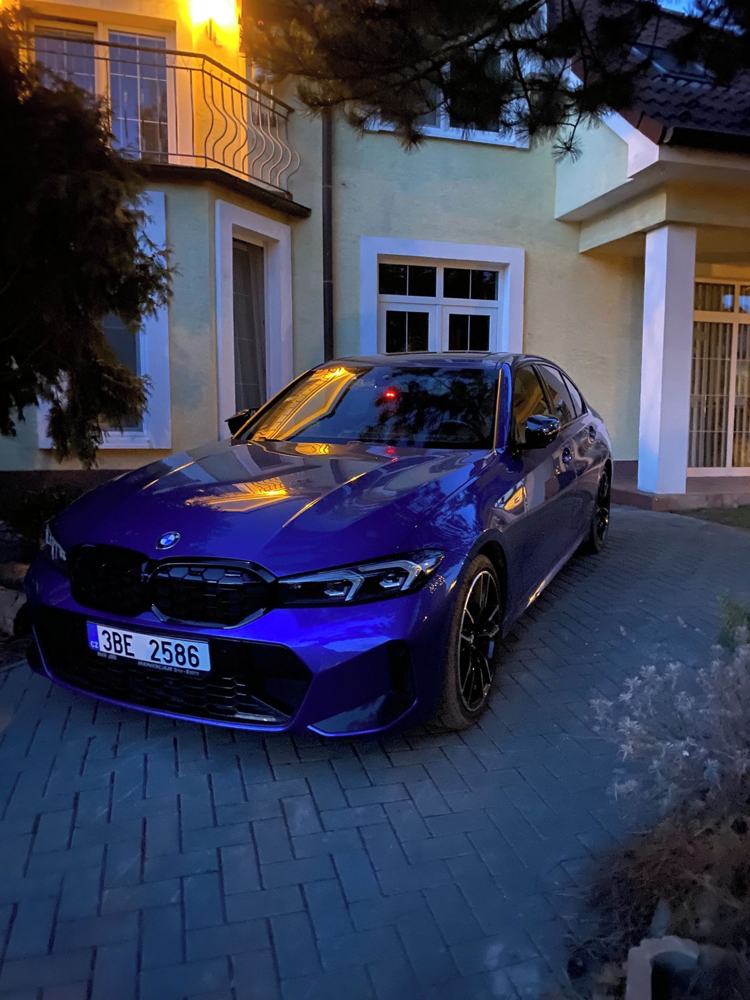 BMW Řada 3, M340i - fotka 2