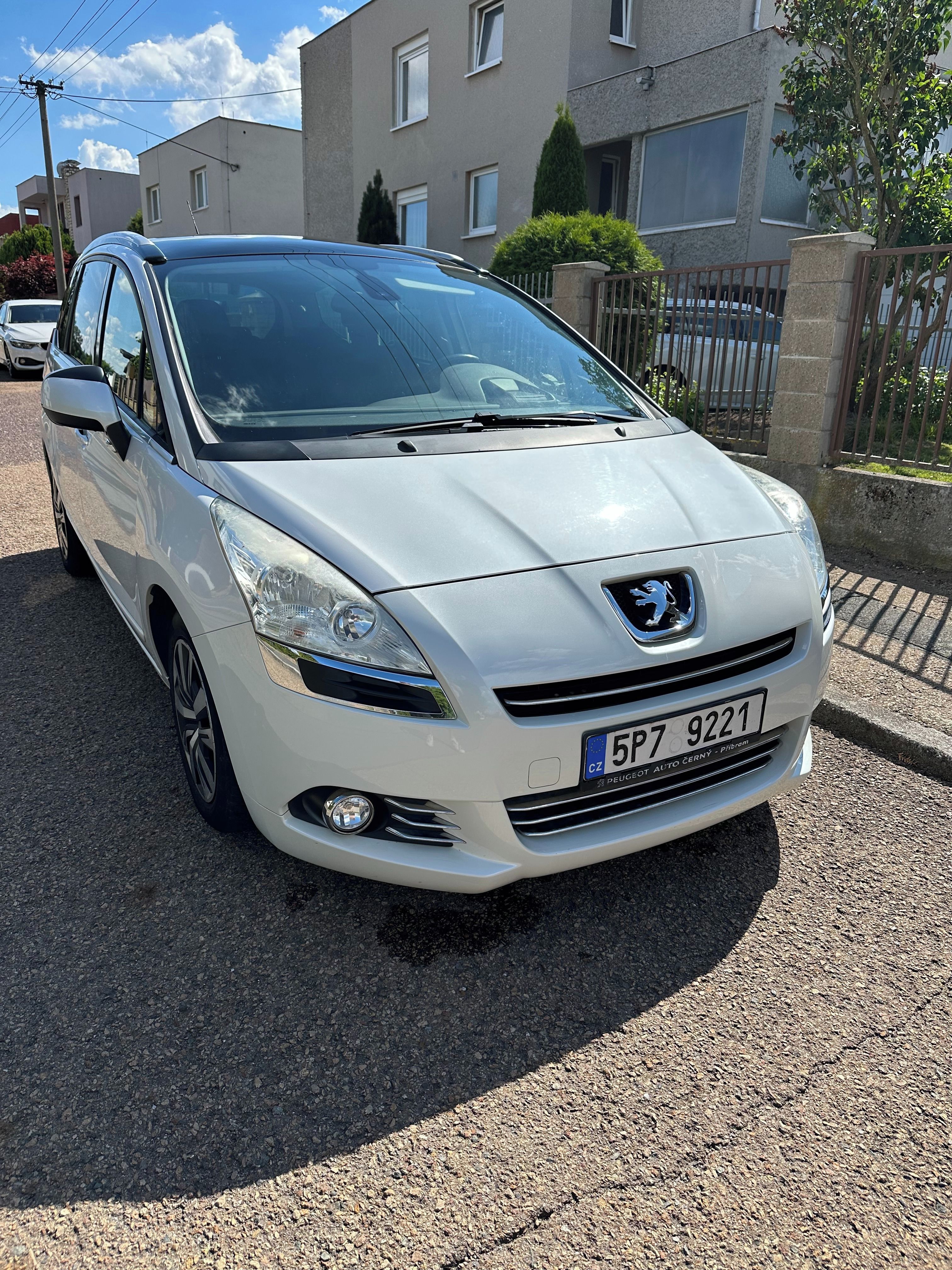Peugeot 5008, Peugeot 5008, 1. majitel - fotka 2