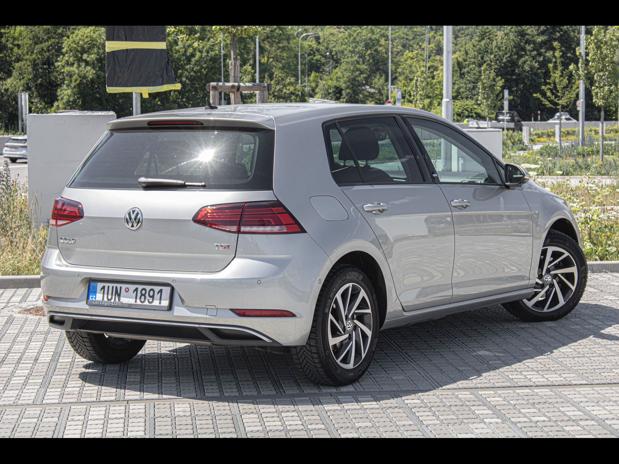 Volkswagen Golf - fotka 5