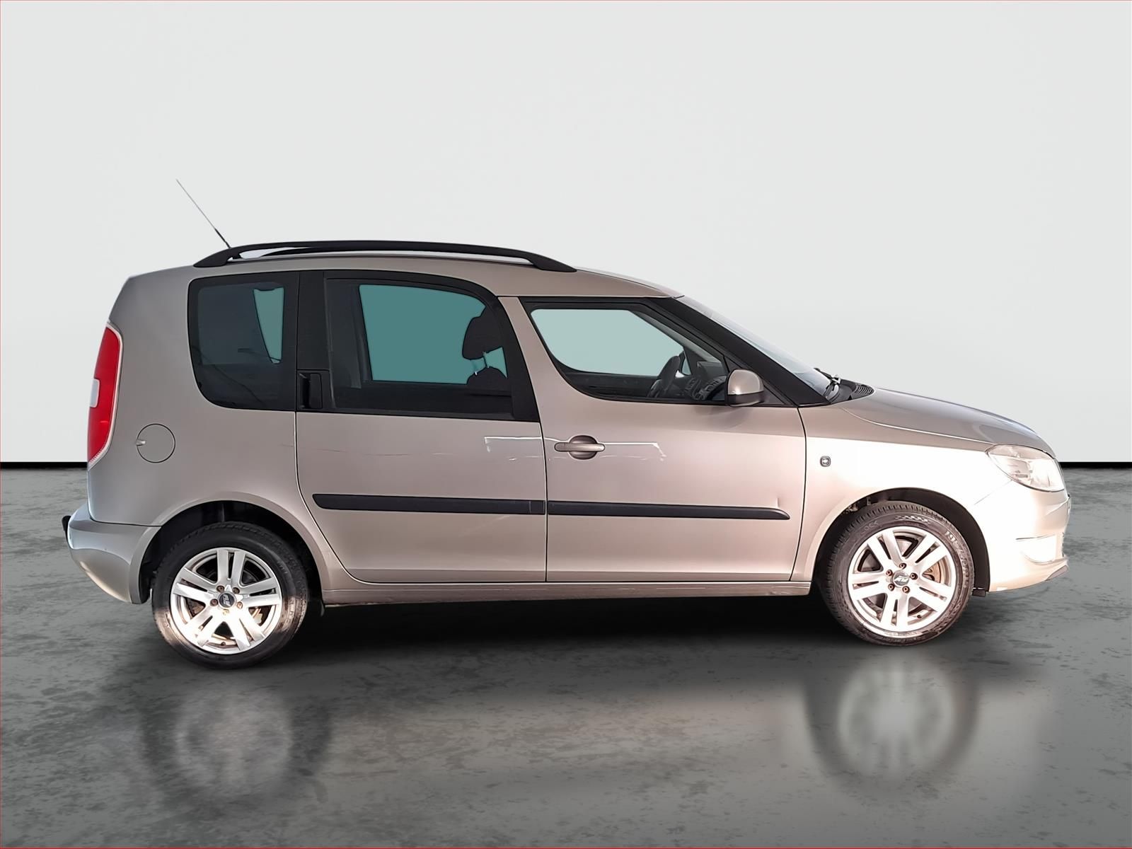 Škoda Roomster, 1.6 TDI, Tažné - fotka 6