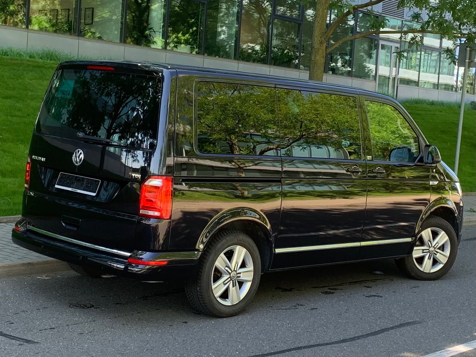 Volkswagen Multivan, 2.0tdi 110kw, GENERATION SIX - fotka 5