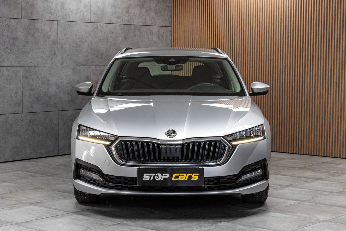 Škoda Octavia, 2.0 TDI AMBITION*DPH*ČR 1.MAJ* - fotka 2
