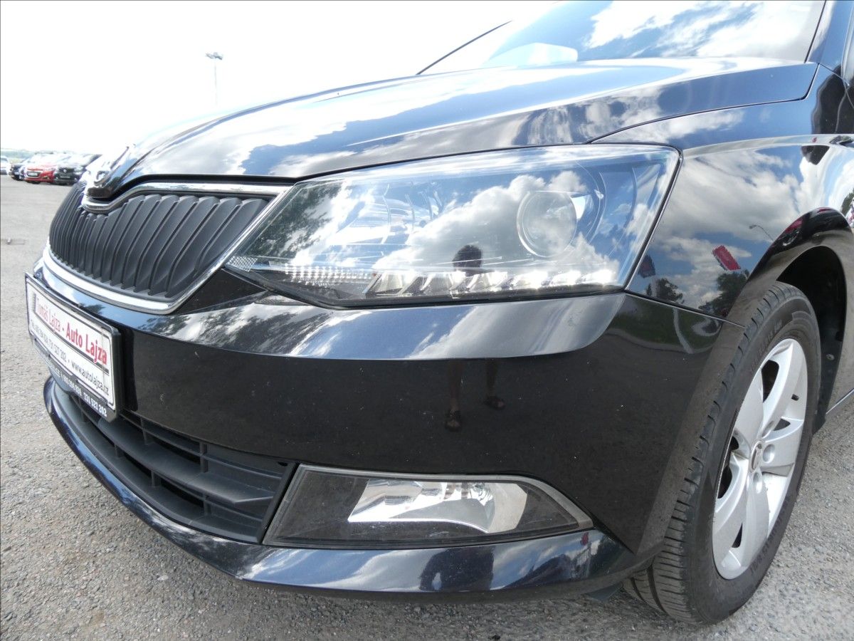 Škoda Fabia, 1,0 TSi 81kW STYLE DSG 2x kola - fotka 4