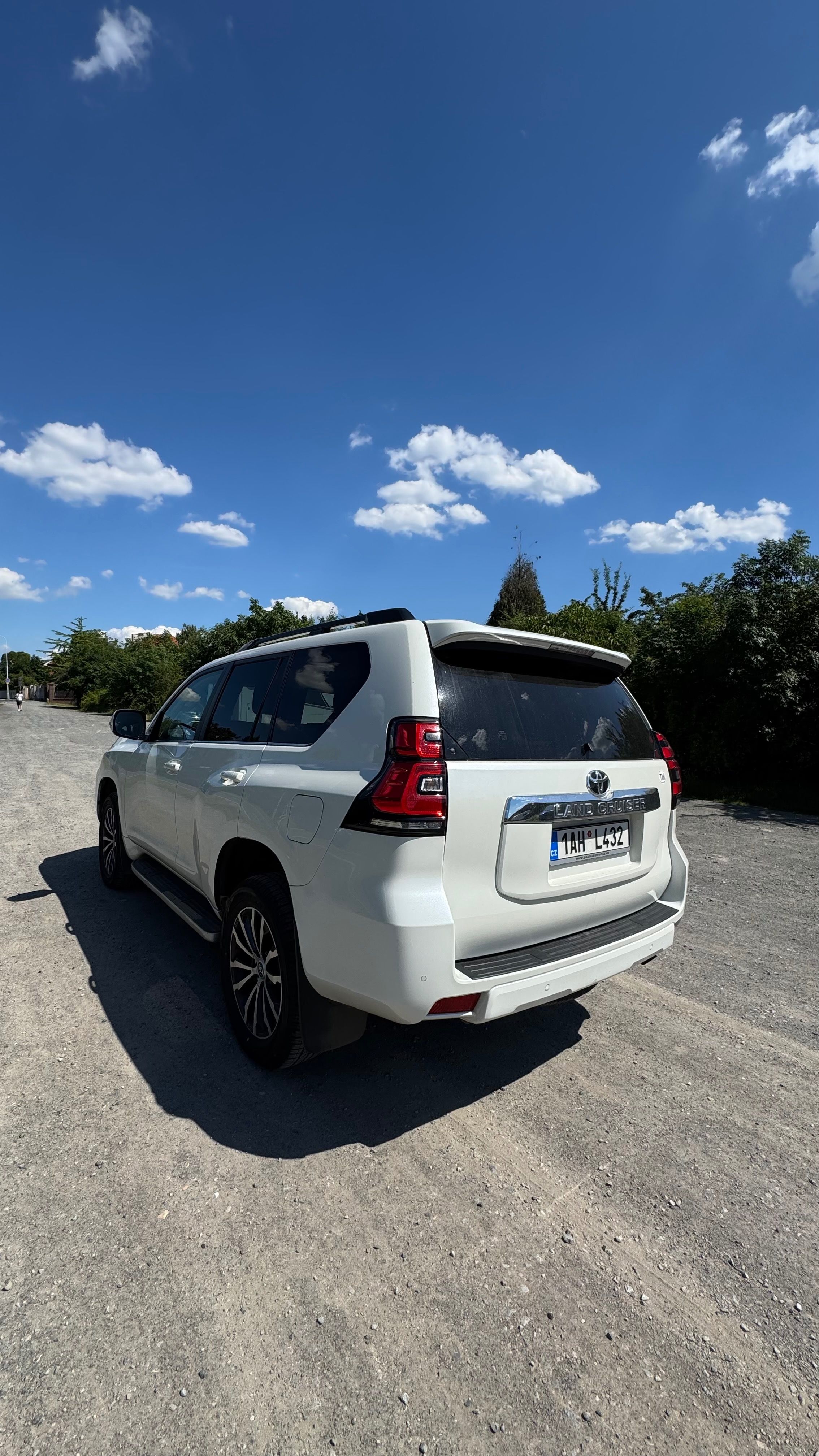 Toyota Land Cruiser - fotka 6