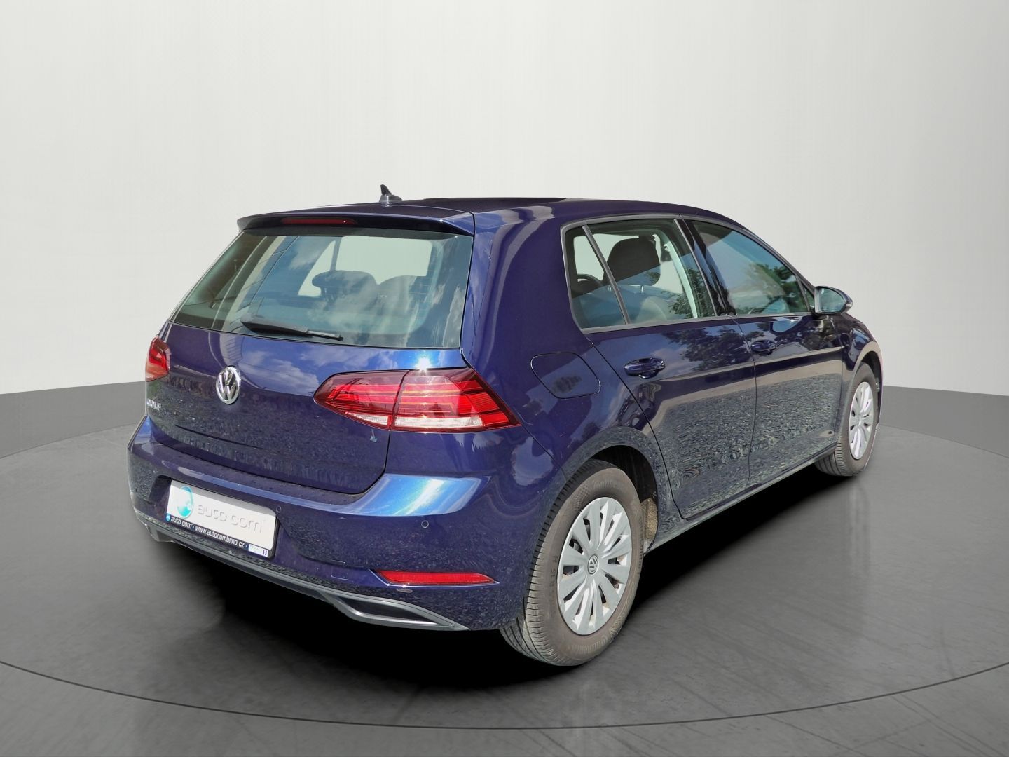 Volkswagen Golf, 1.0TSI 81kW AutoAC Temp. 2xPDC - fotka 4