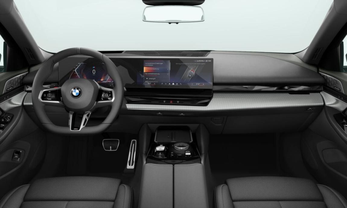 BMW Řada 5, 540d xDrive Touring - fotka 3