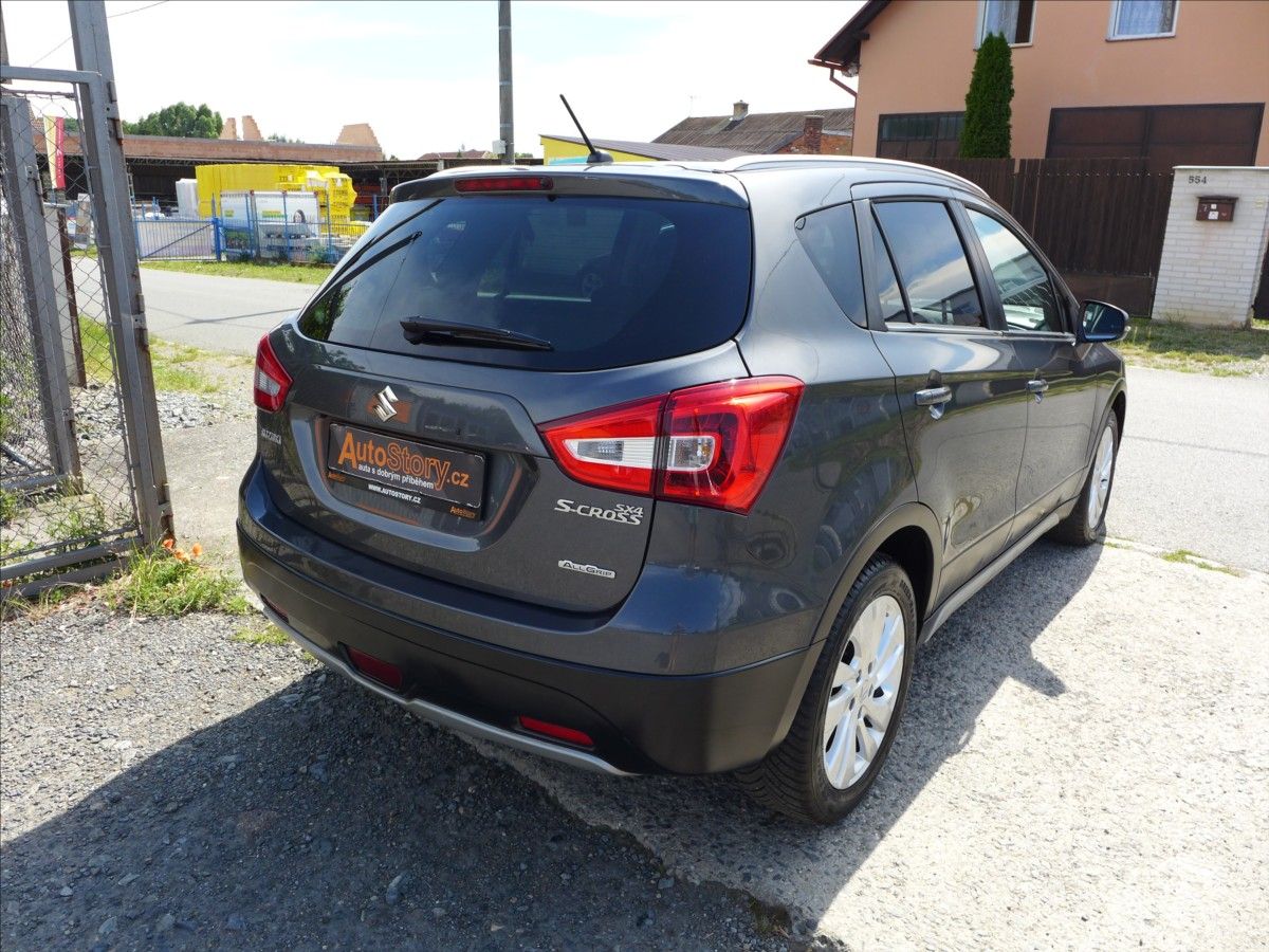 Suzuki SX4 S-Cross, 1,6 DDiS  4X4 VÝHŘEV KAMERA - fotka 6