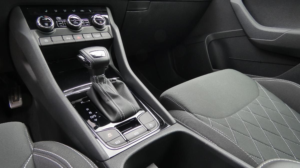 Škoda Karoq, 1,5 TSI DSG Sportline - fotka 6
