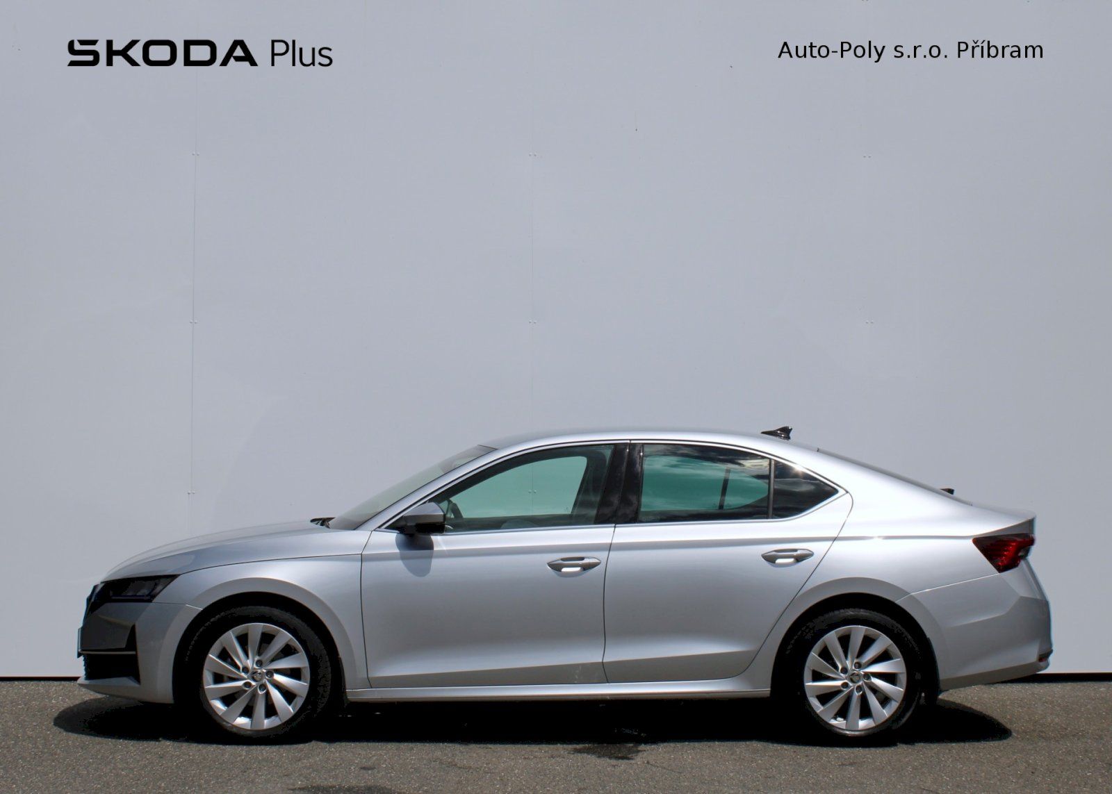 Škoda Octavia, Top Selection 2.0TDI / 110kW 7 - fotka 3