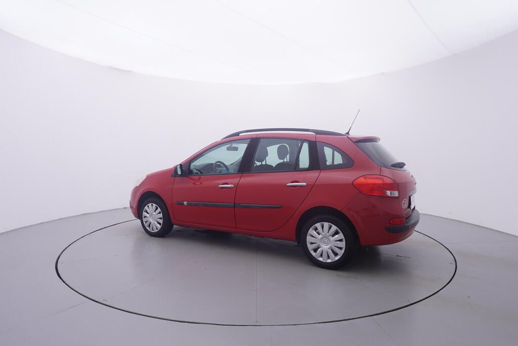 Renault Clio, 1.1 . 55 kW - fotka 3