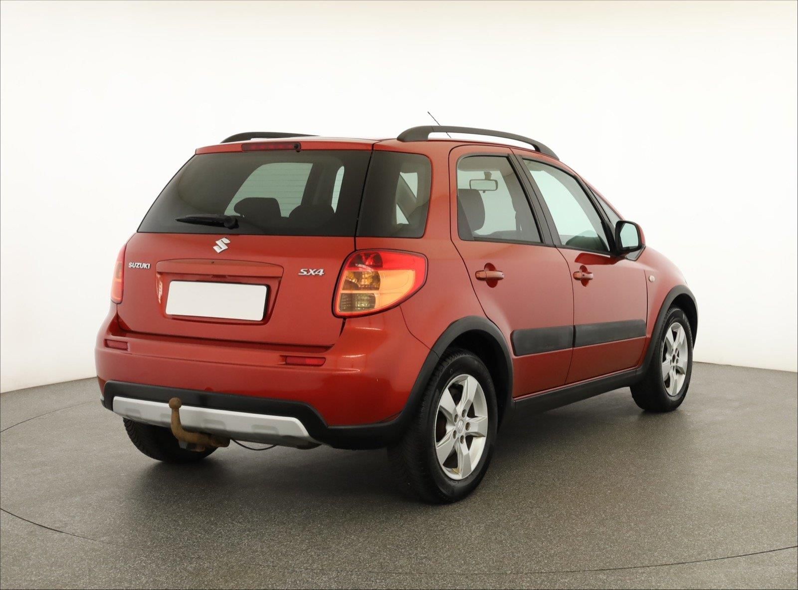 Suzuki SX4, 1.6 VVT, Tažné - fotka 5
