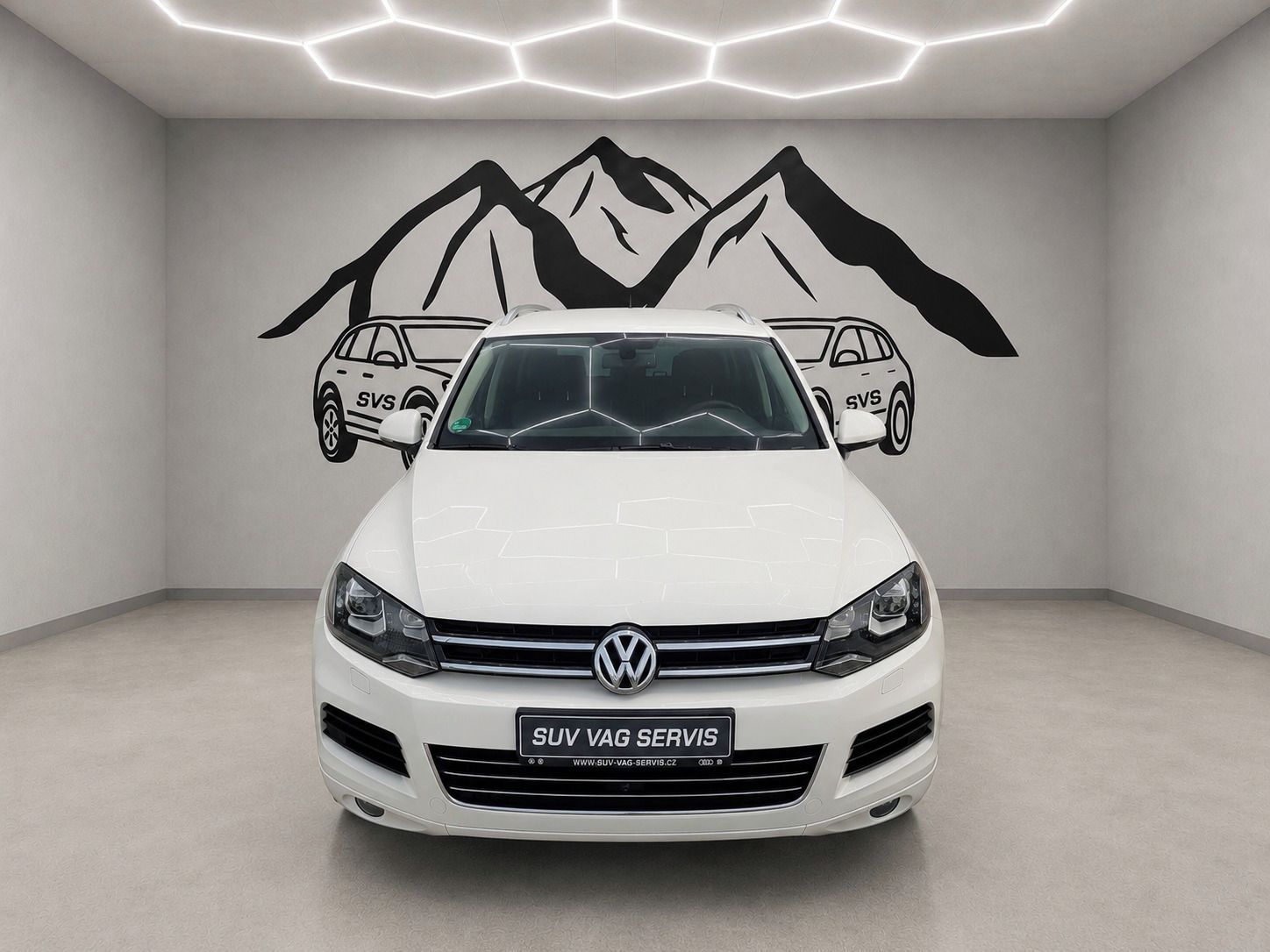 Volkswagen Touareg, 3.0TDI V6 PRUŽINY KŮŽE XENONY