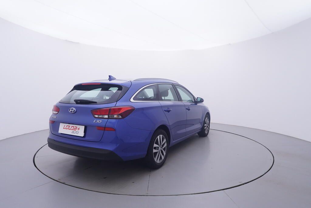 Hyundai i30, 1.4 T-GDI 103 kW - fotka 5